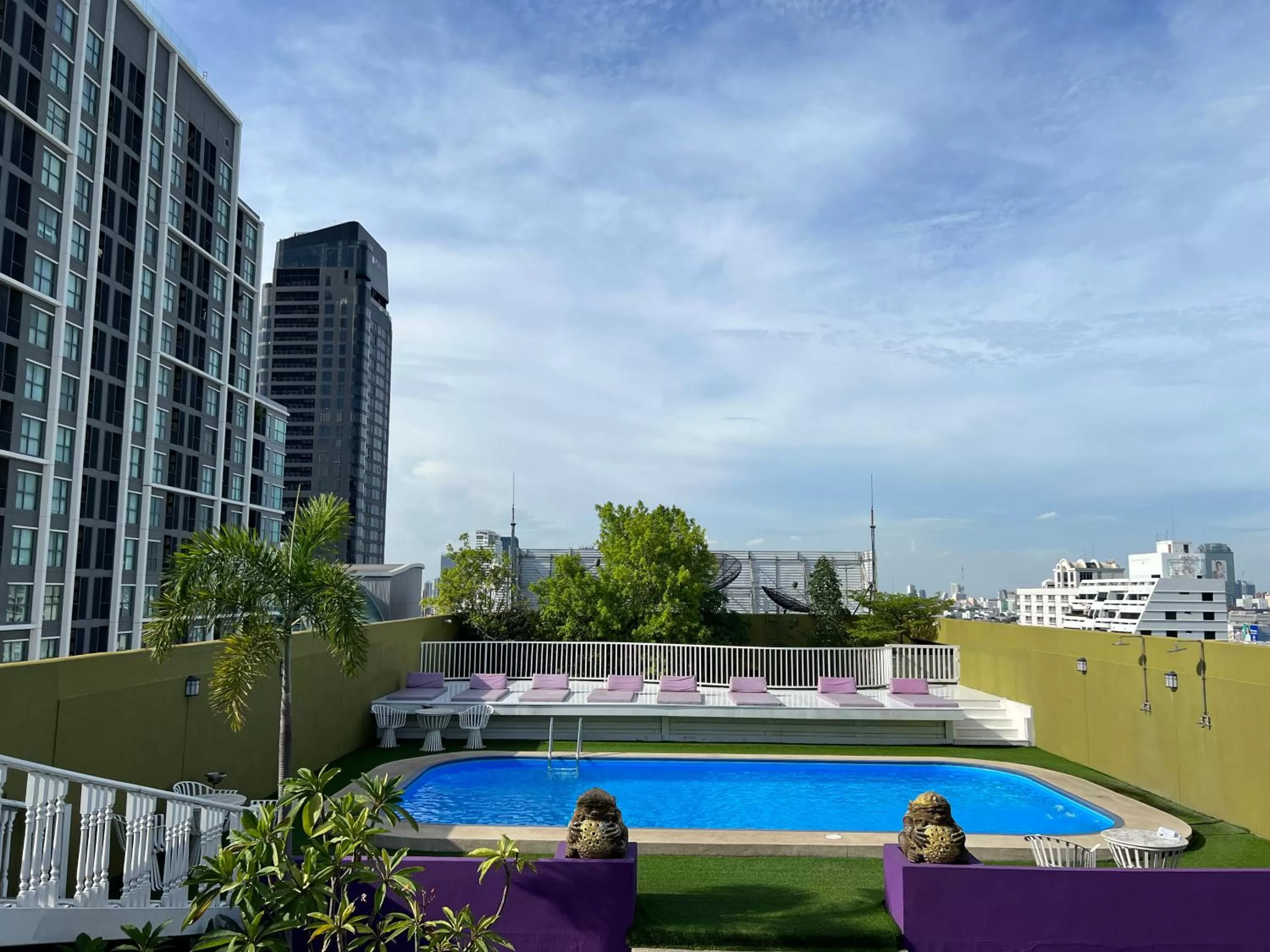 Swimming pool in The Victory Residences Bangkok