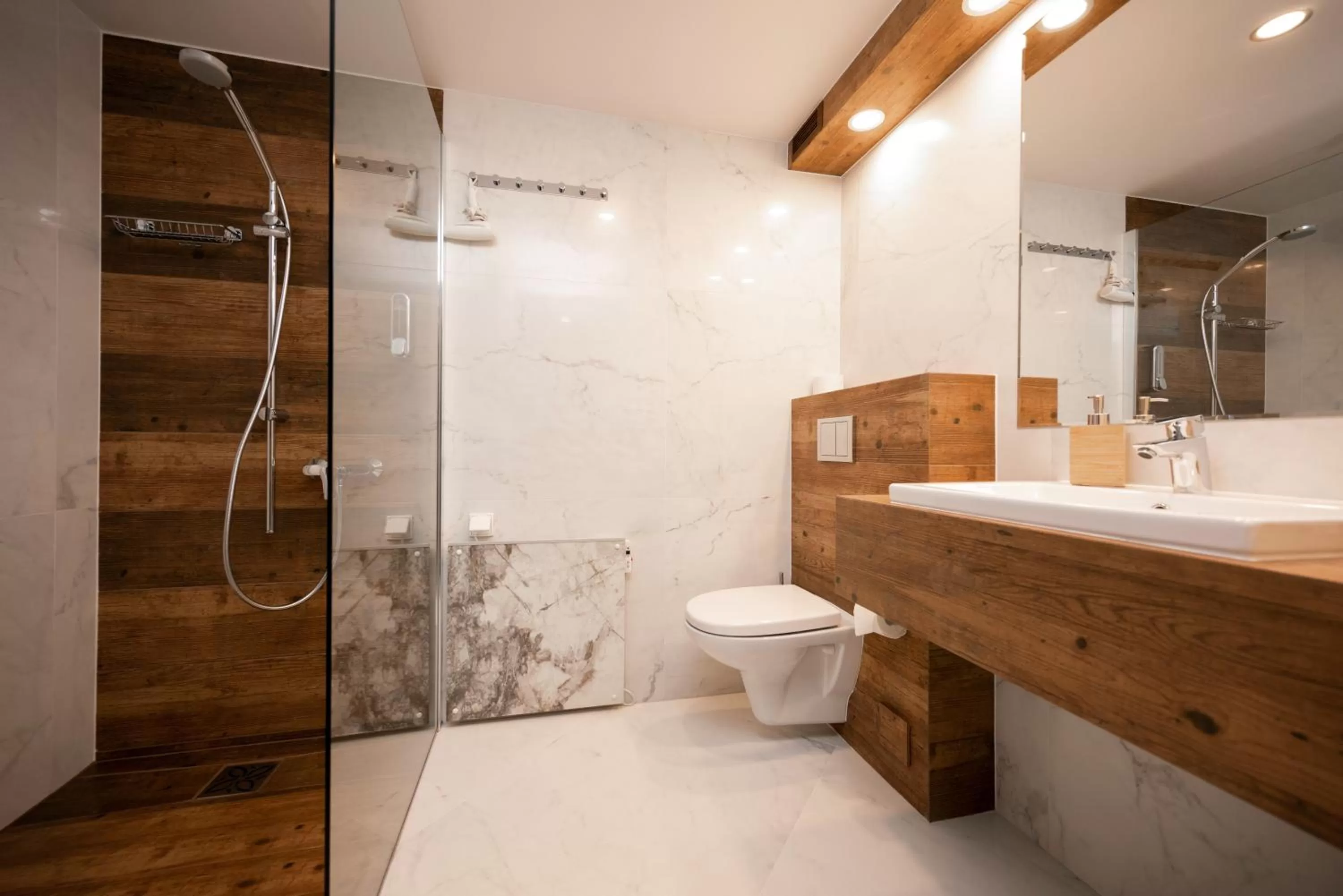 Shower in Hive Family House