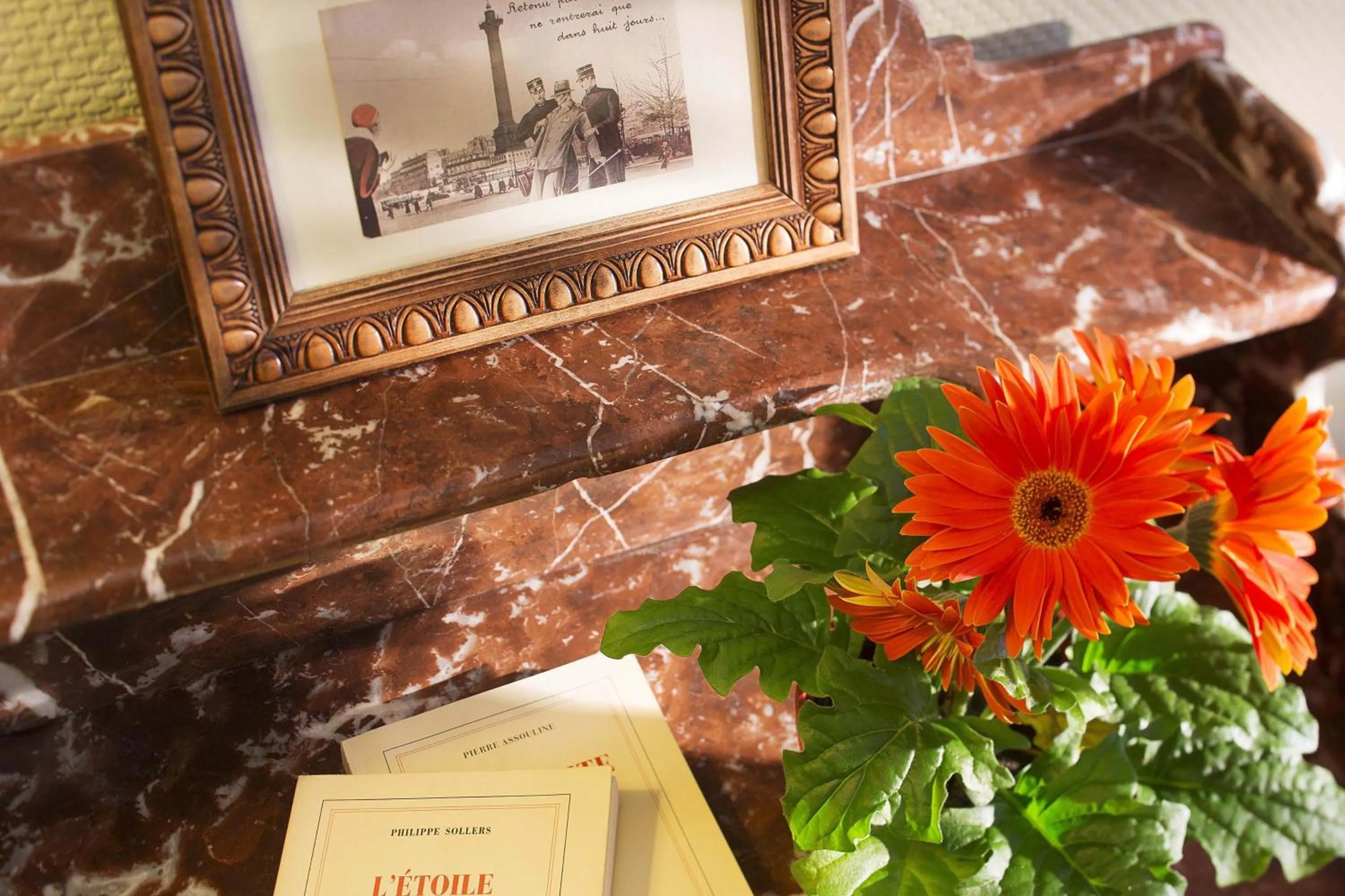 Decorative detail in New Orient Hotel