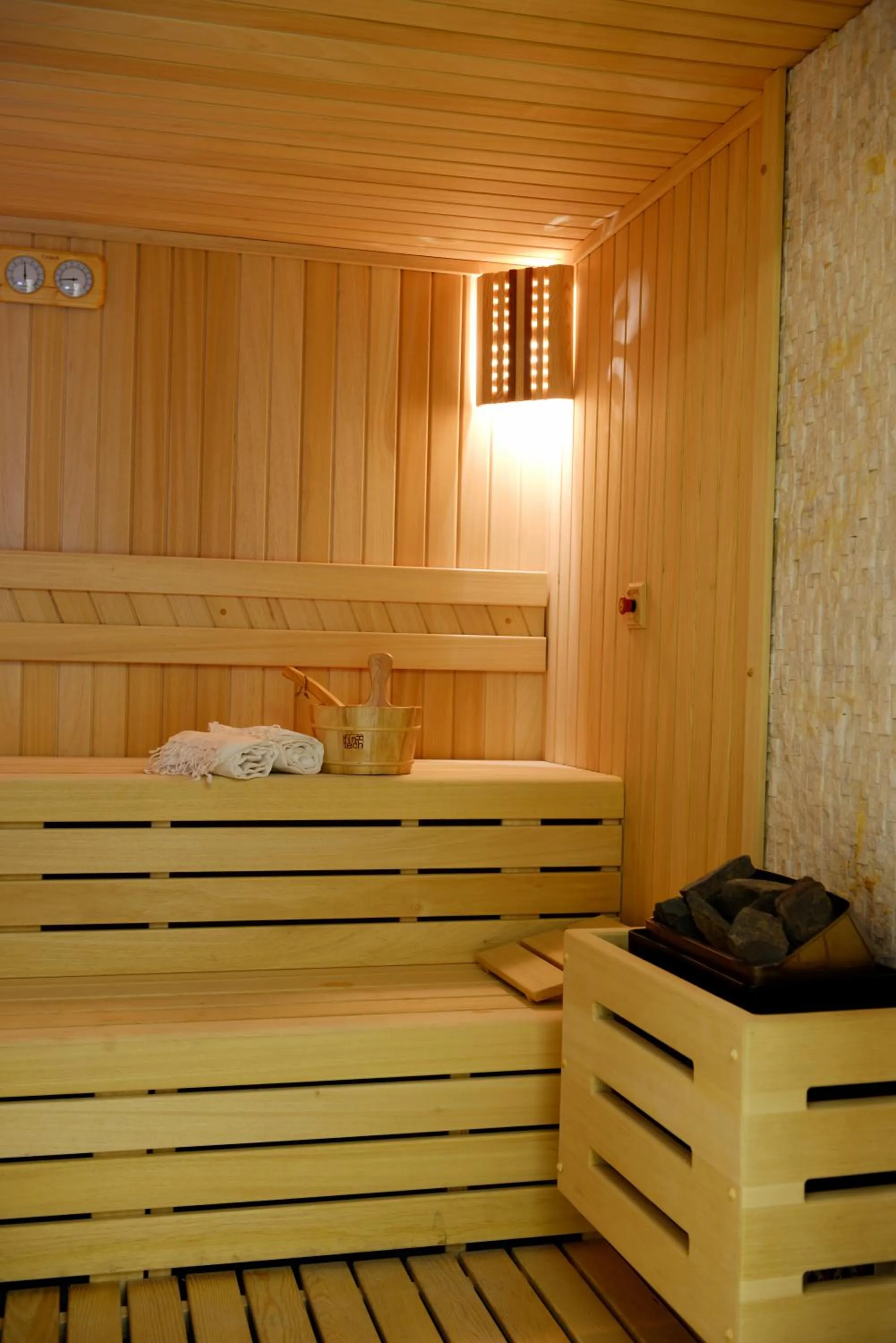 Spa and wellness centre/facilities in Hotel Morione & Spa Center