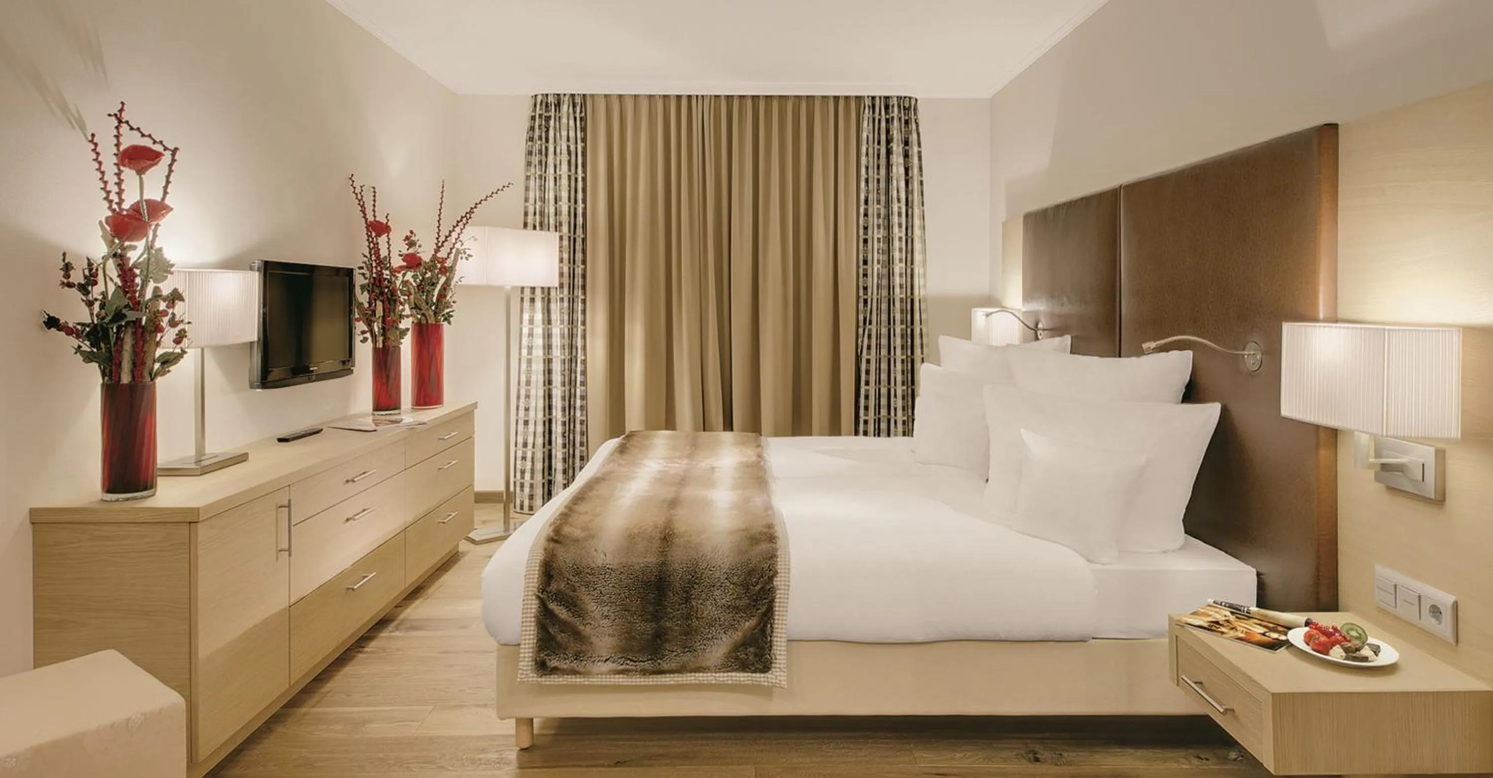 Bed in Hotel Sonnengut Wellness - Therme - Spa