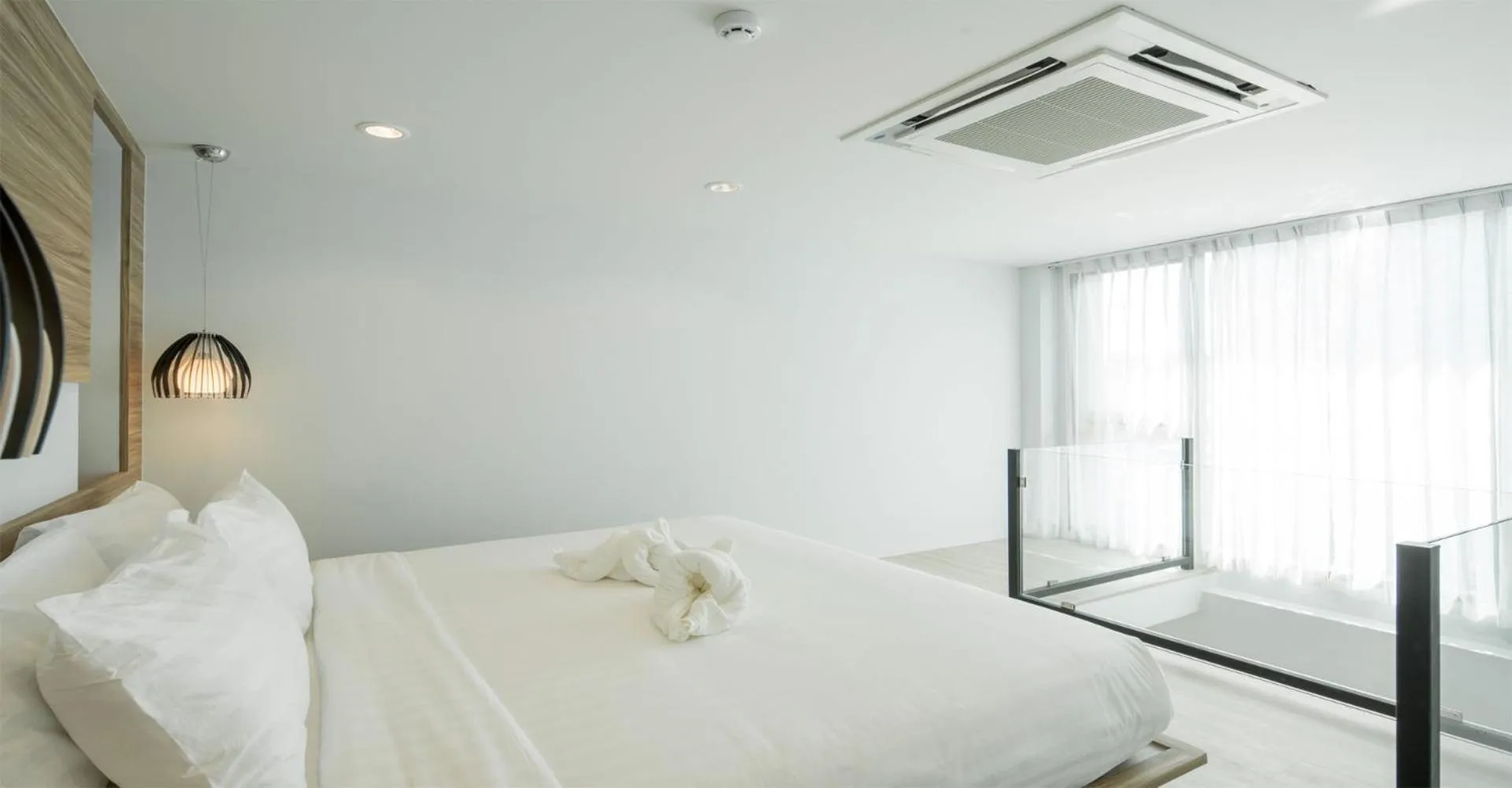 Bedroom, Bed in Peace Blue Naiharn Naturist Resort Phuket SHA Extra Plus