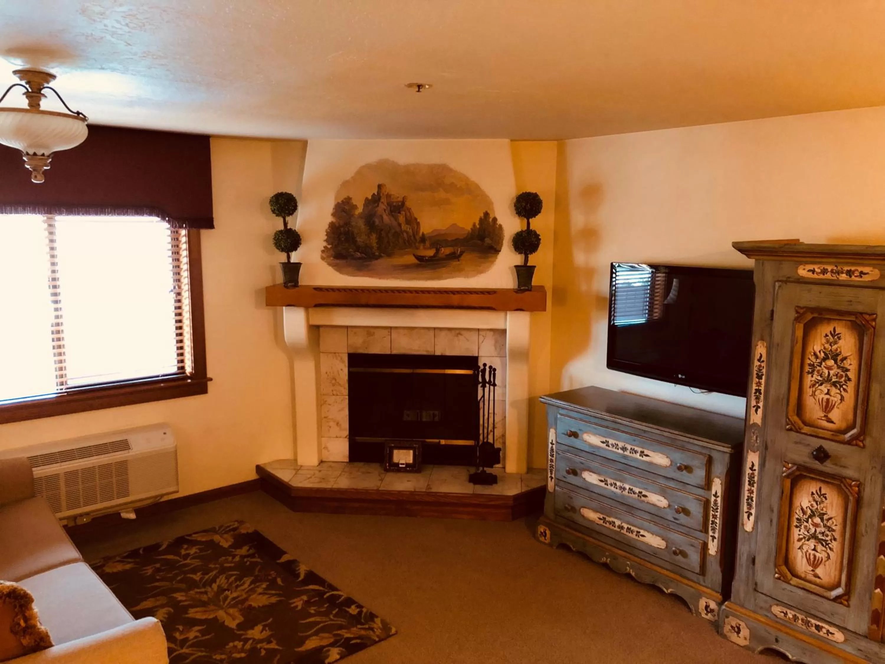 Decorative detail in Enzian Inn