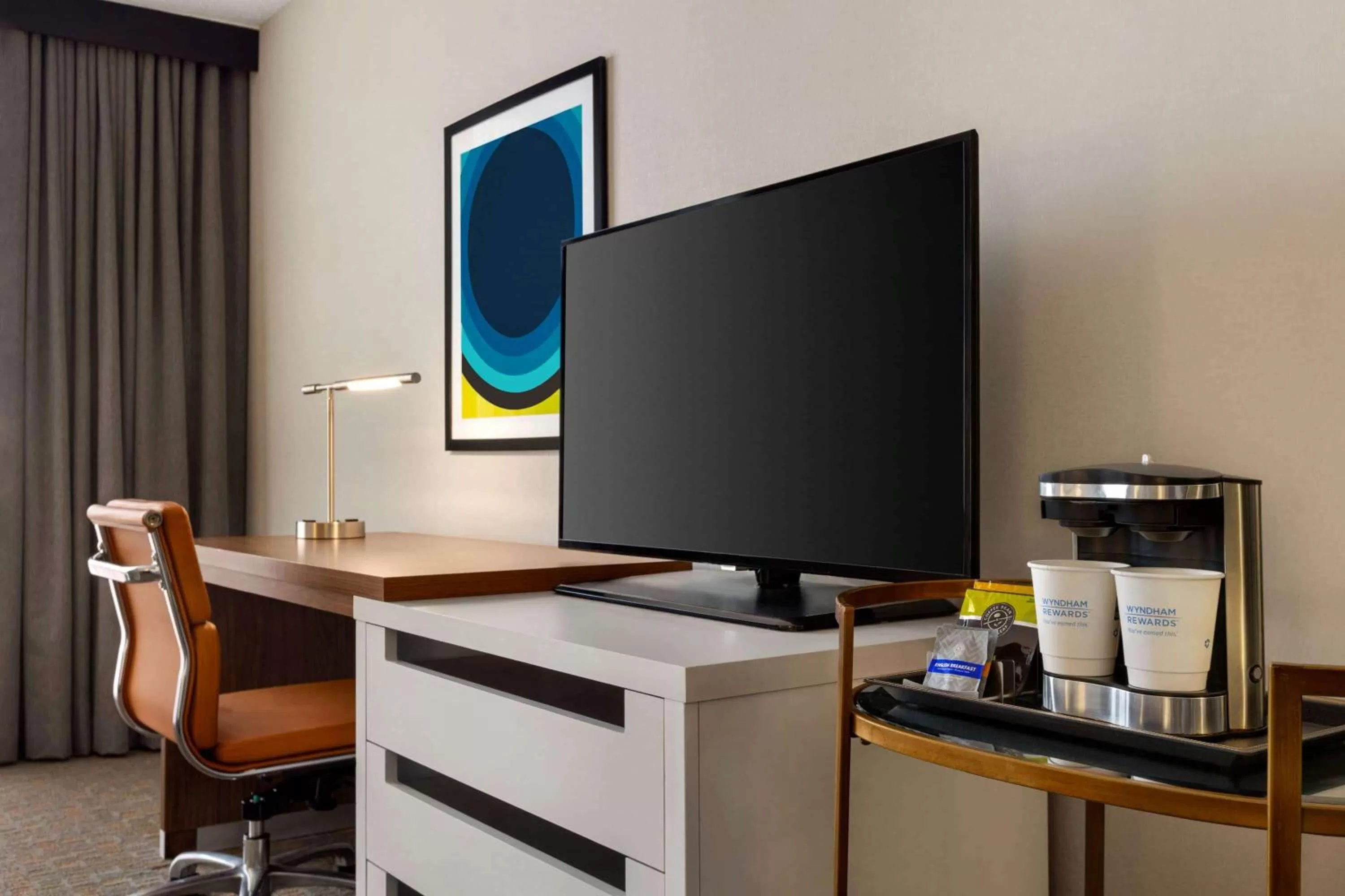 Photo of the whole room in Wyndham Fort Smith City Center