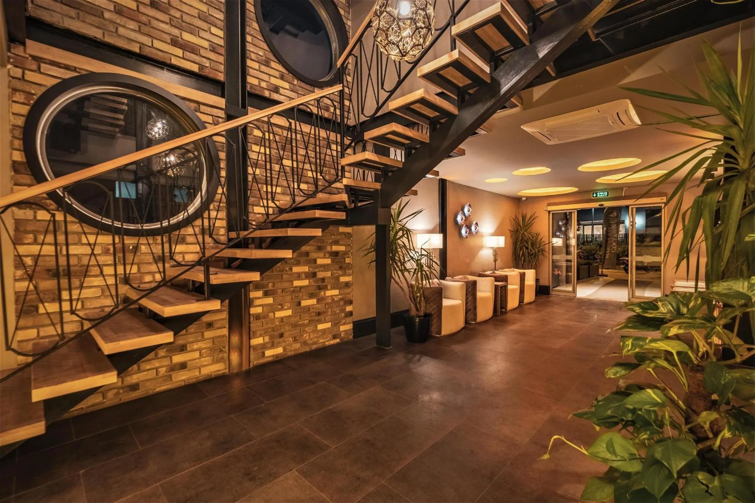 Lobby or reception in Hotel Marina Bay Göcek