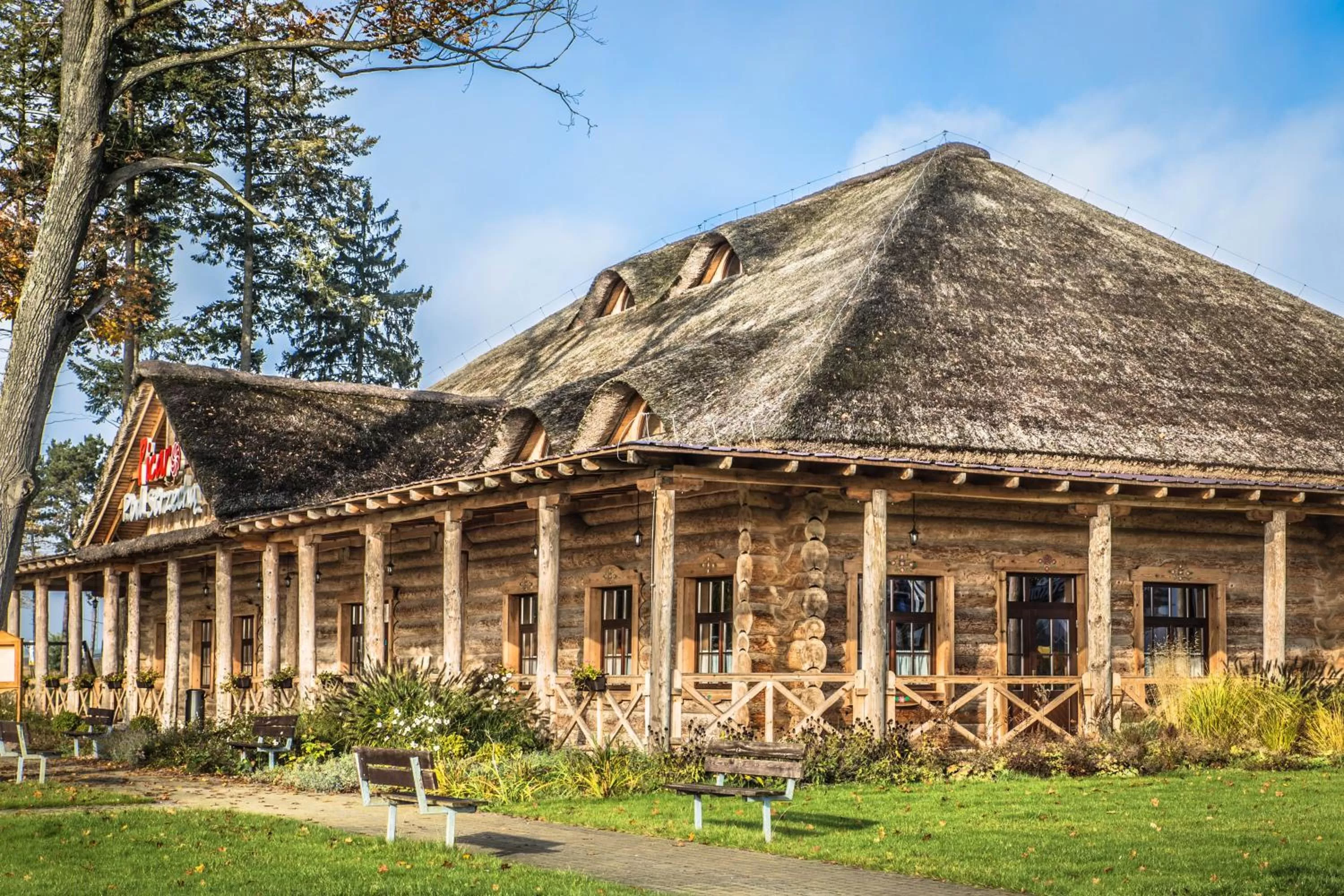 Restaurant/places to eat in Hotel Picaro Stok