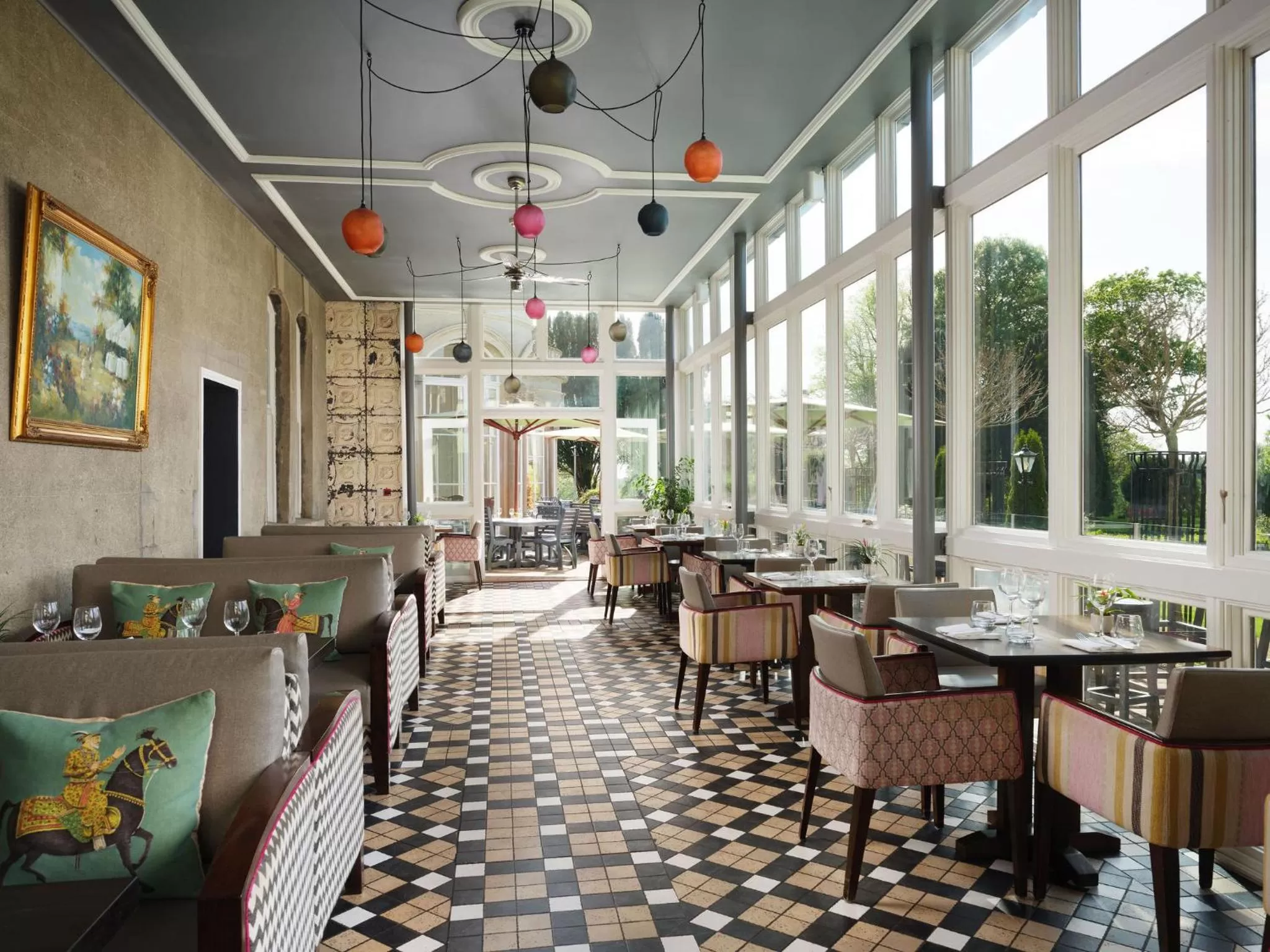 Restaurant/places to eat in Lyrath Estate