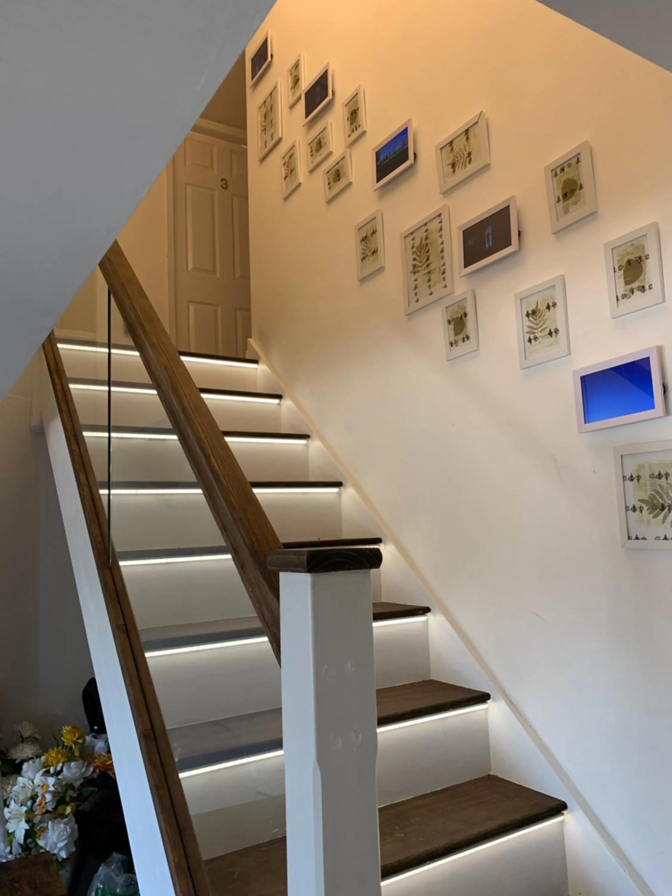 Decorative detail in Tumbleweed Cottage