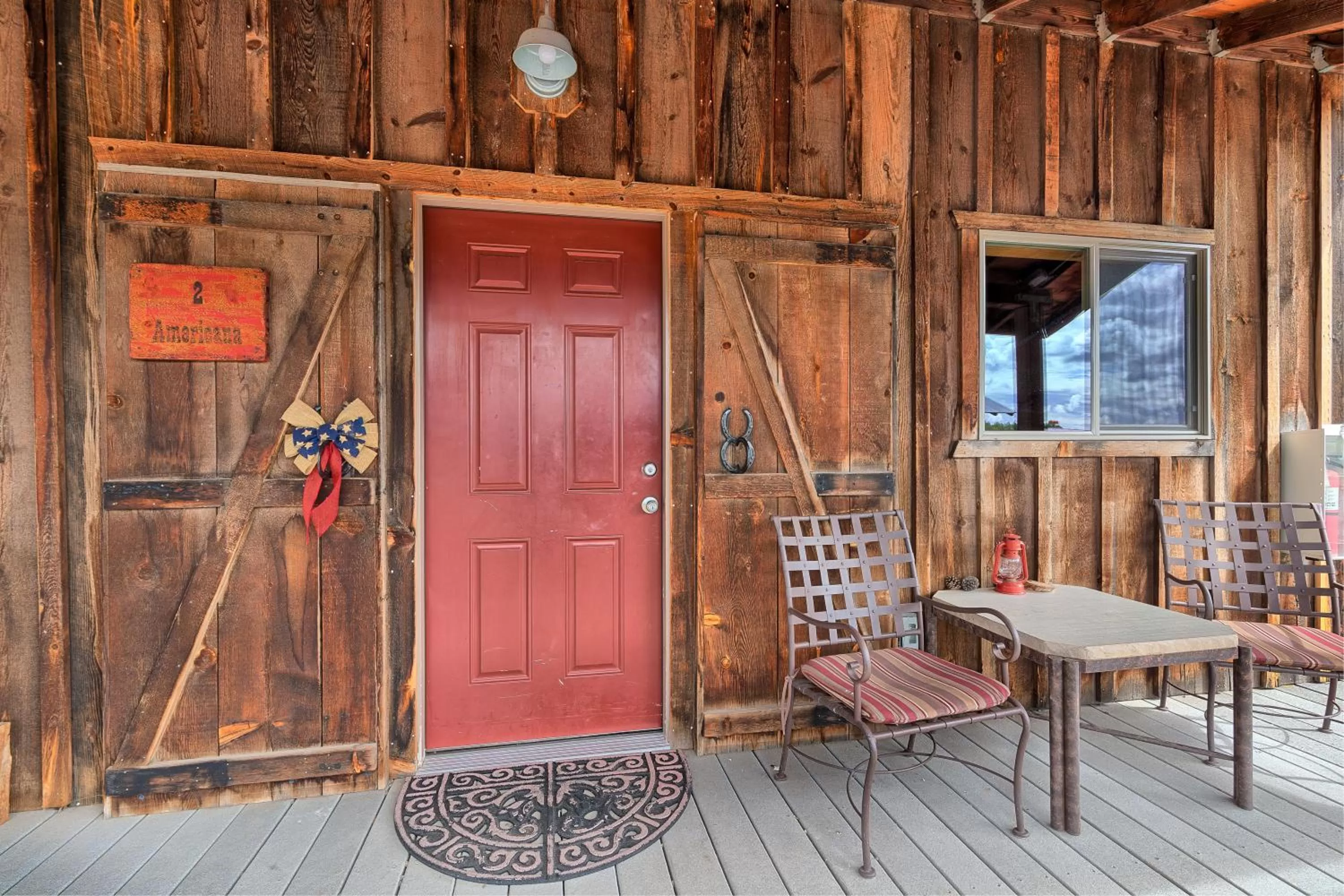 Facade/entrance in Trapper's Rendezvous