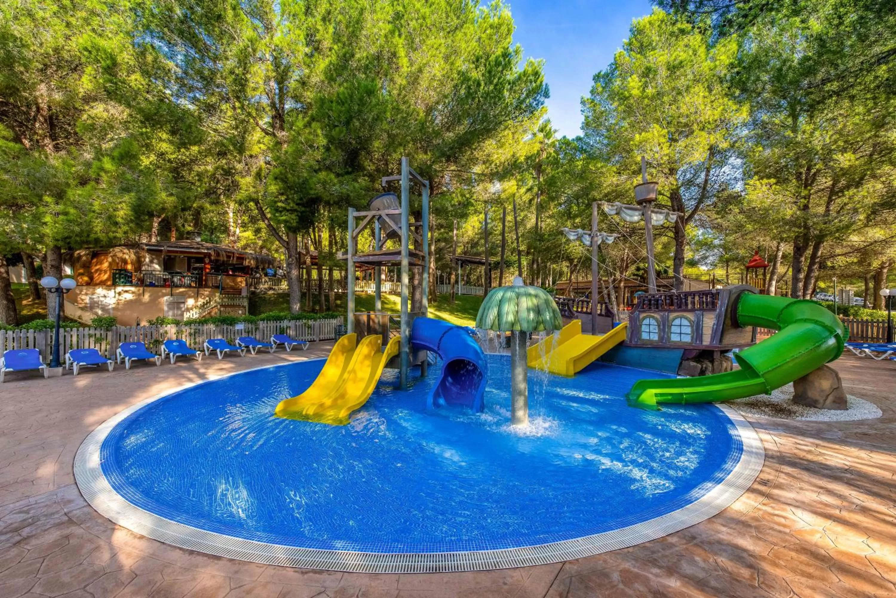 Children play ground, Water Park in Valentin Park Club