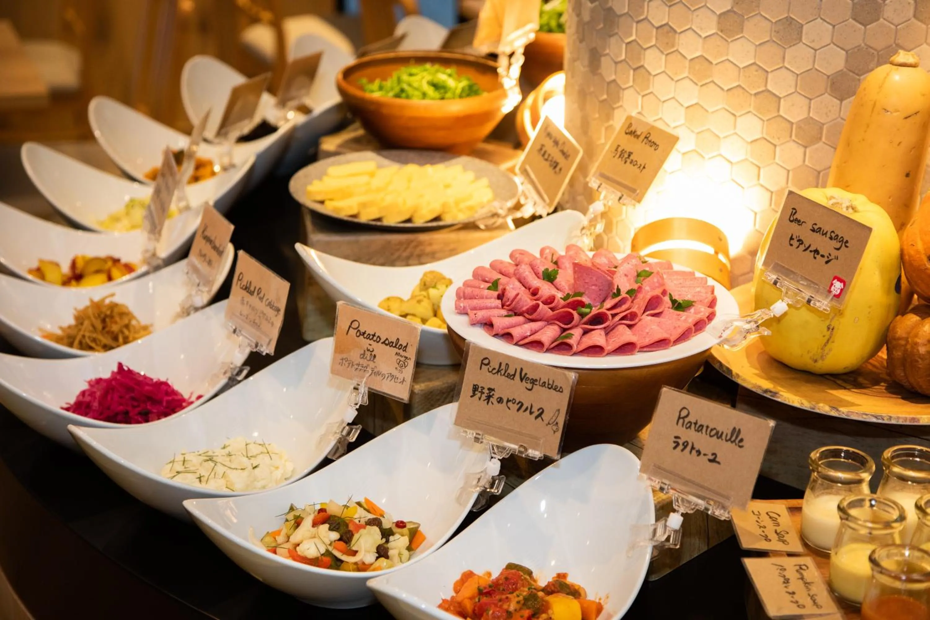 Breakfast in Quintessa Hotel Osaka Shinsaibashi Comic & Books