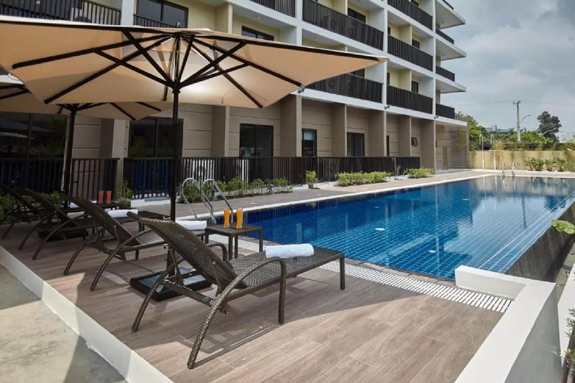 Day in Quest Hotel Tagaytay