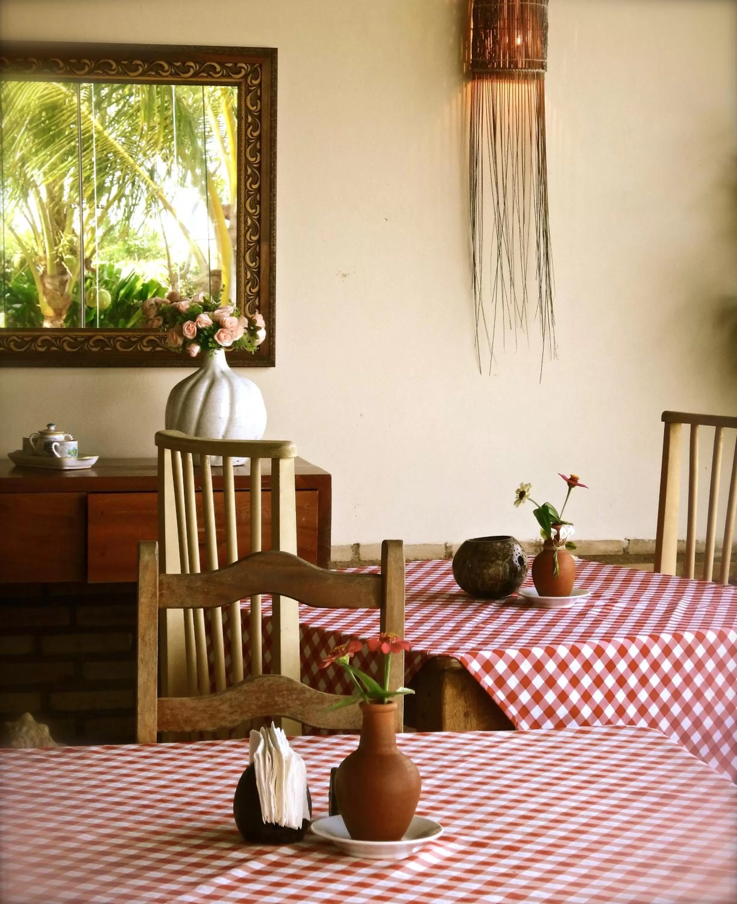 Restaurant/places to eat in Pousada do Sonho