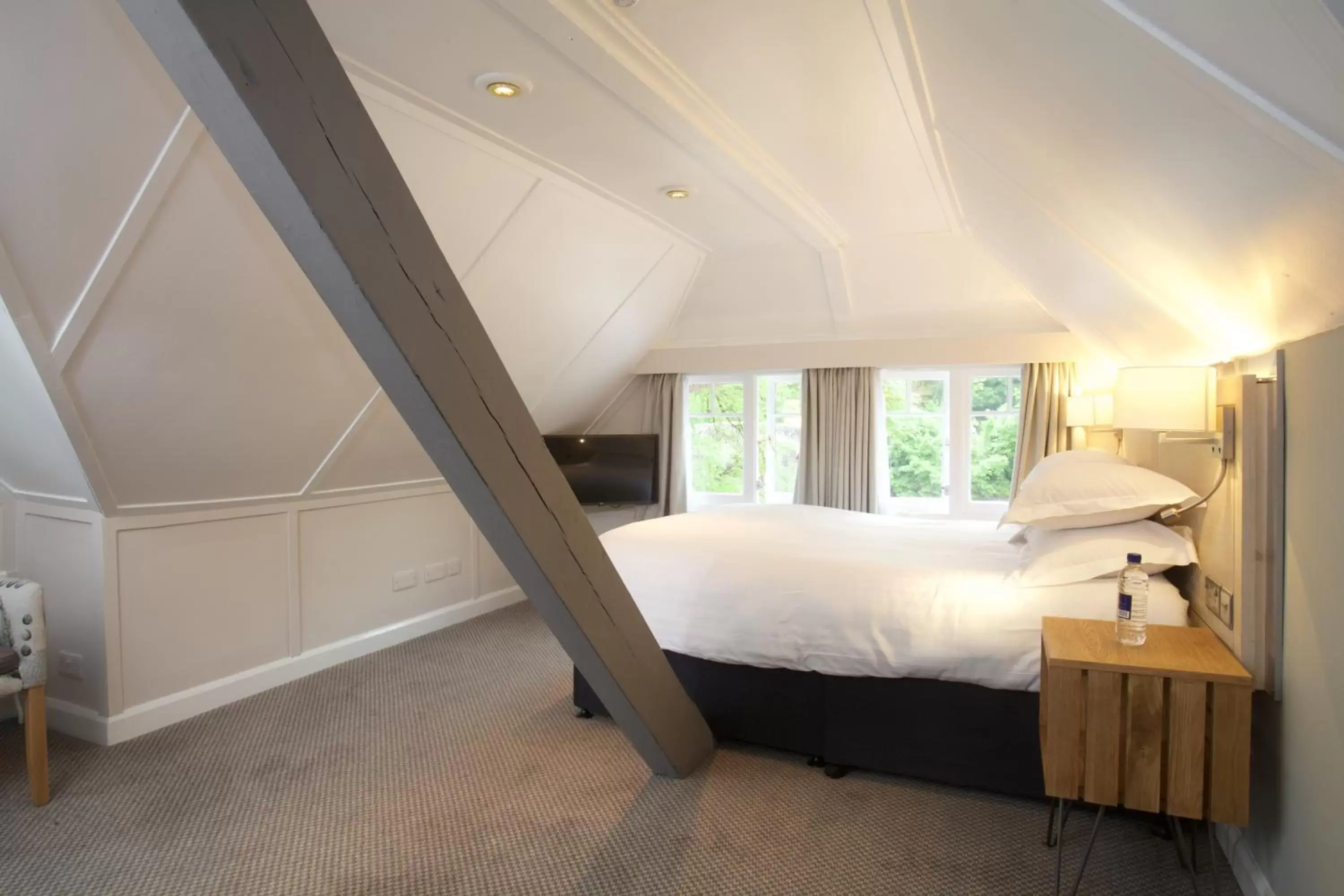 Double Room in Fisherman's Cot, Tiverton by Marston's Inns Double Room in Fisherman's Cot, Tiverton by Marston's Inns