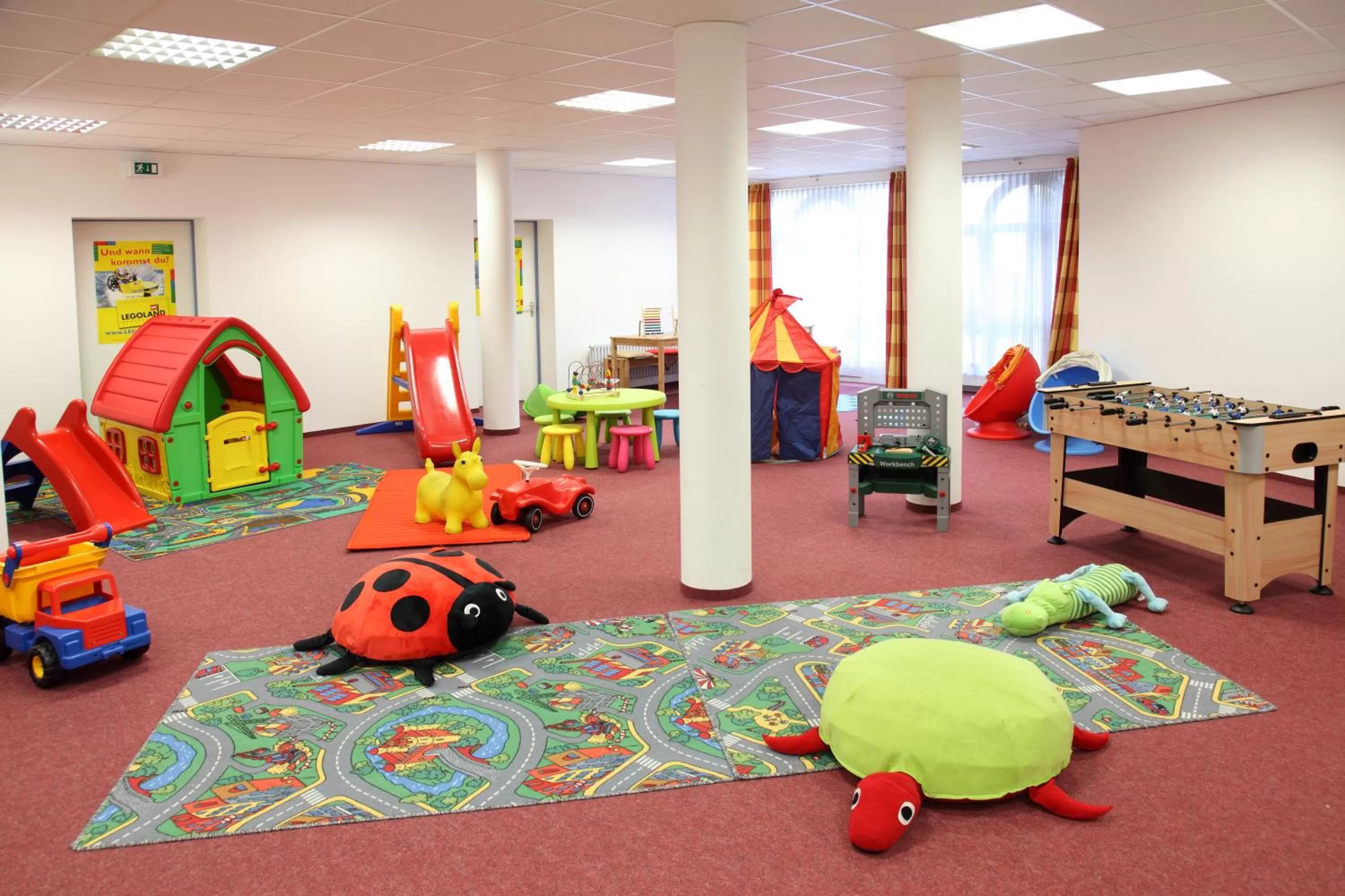 Children play ground in Lobinger Hotel Weisses Ross