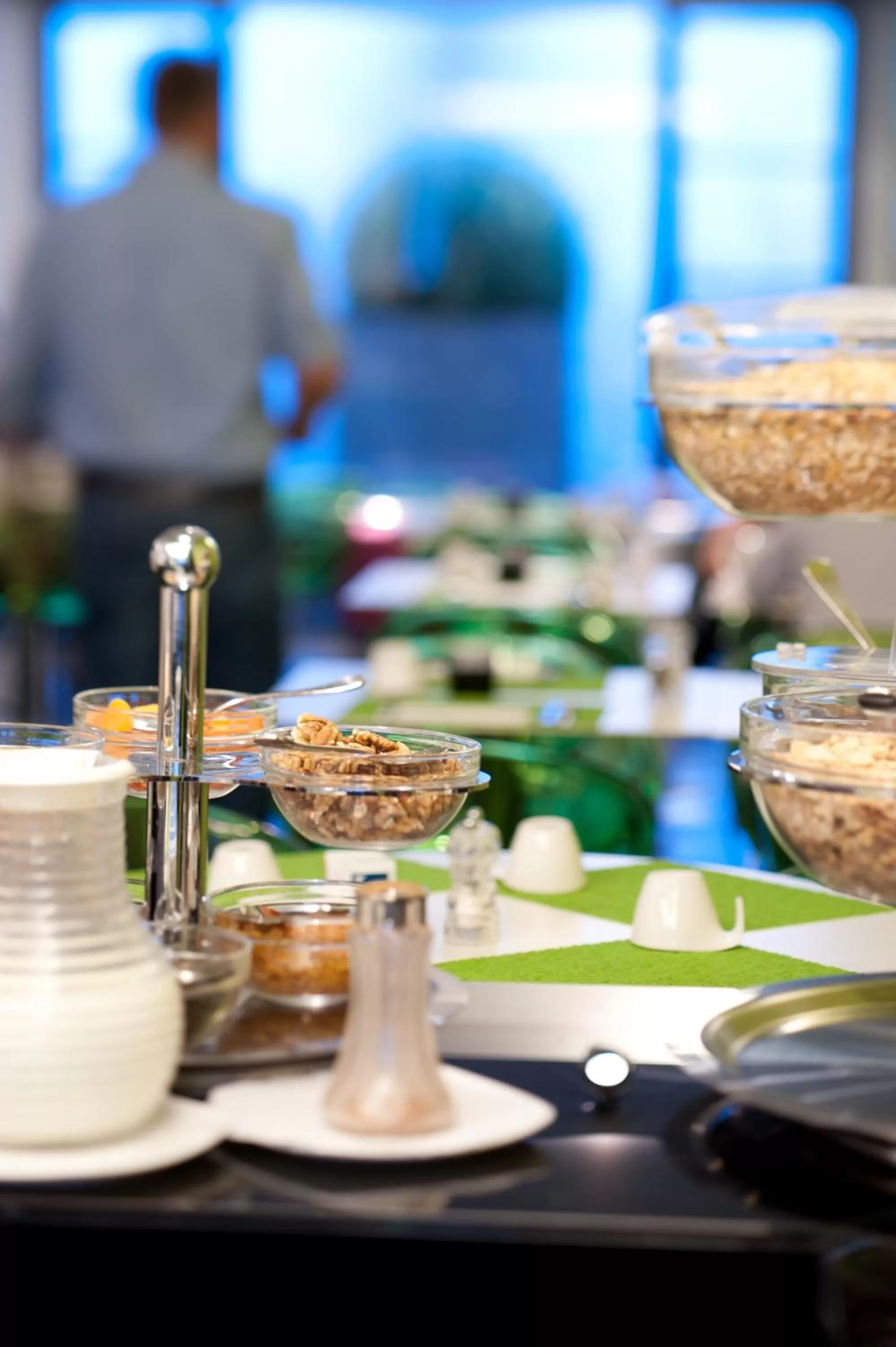 Food in YOOMA Urban Lodge