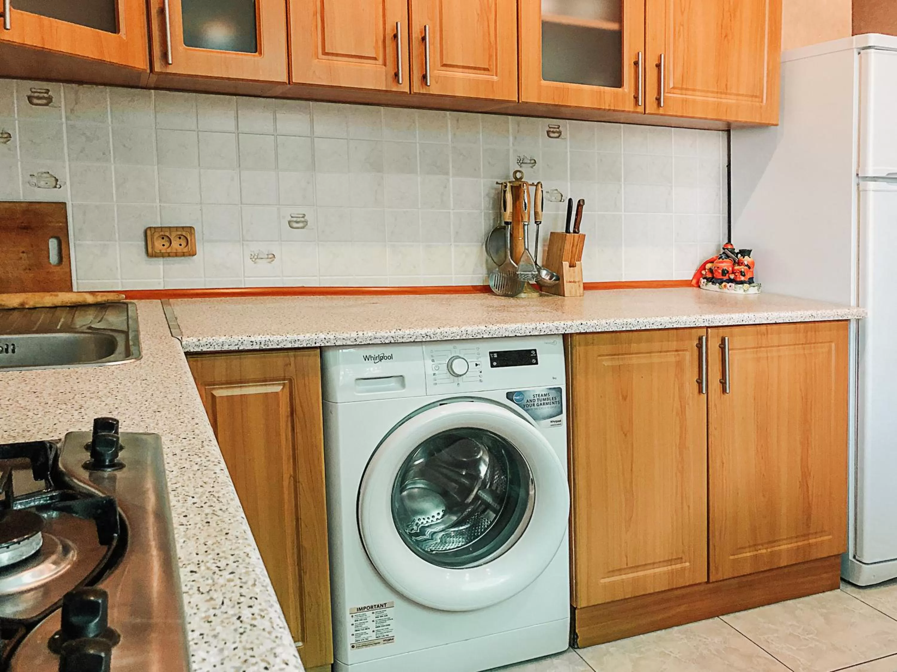 Decorative detail, Kitchen/Kitchenette in Zolotoy Bereg Hotel