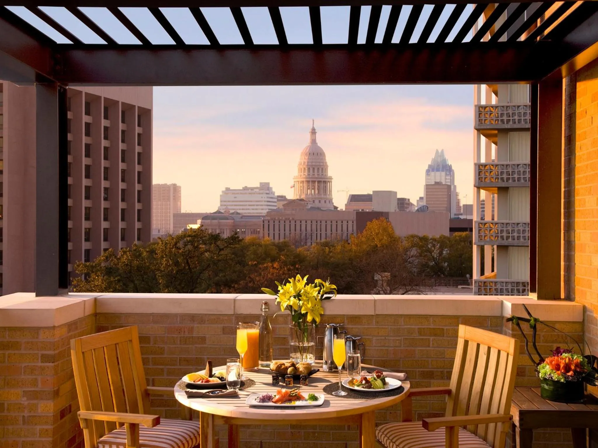 Patio in AT&T Hotel & Conference Center