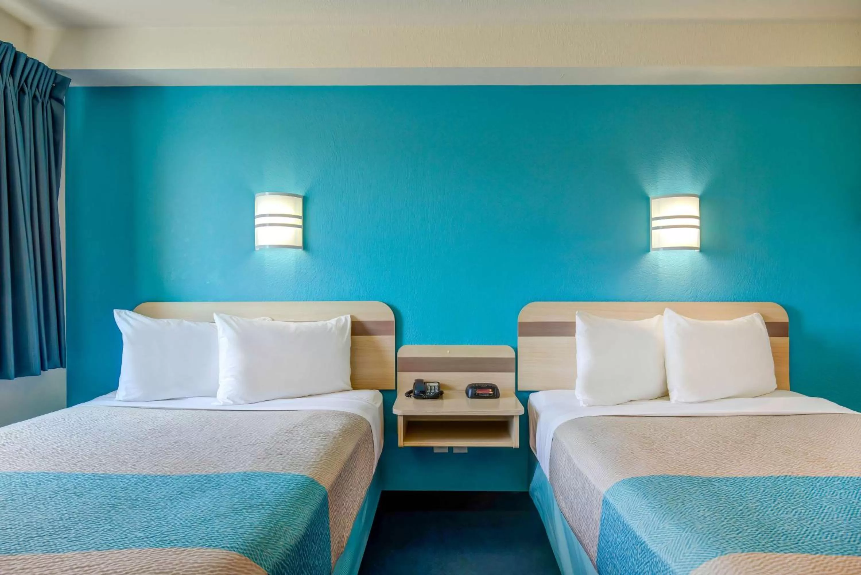 Bedroom, Bed in Motel 6-Grande Prairie, AB