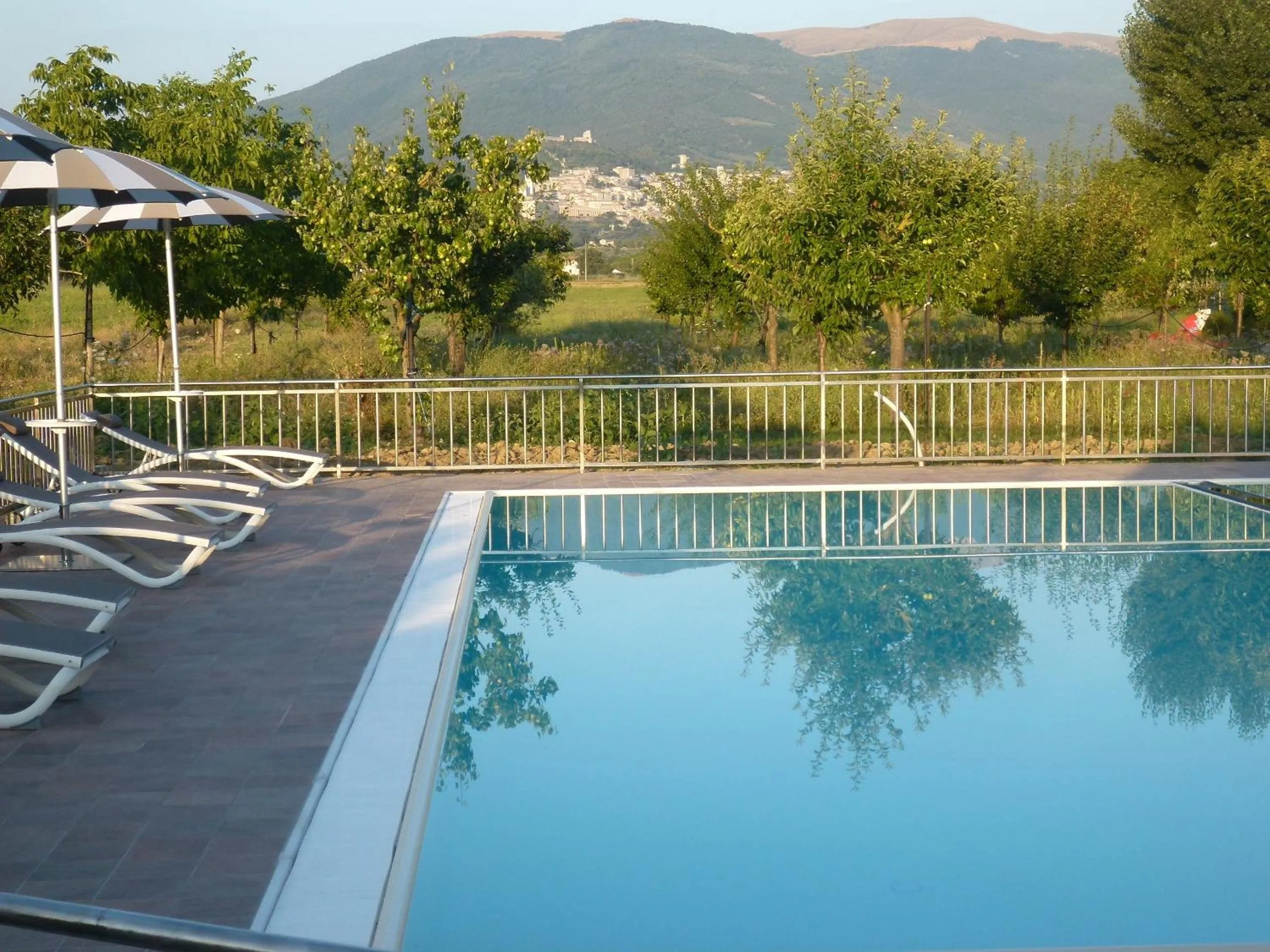 Swimming pool in Campiglione Hotel