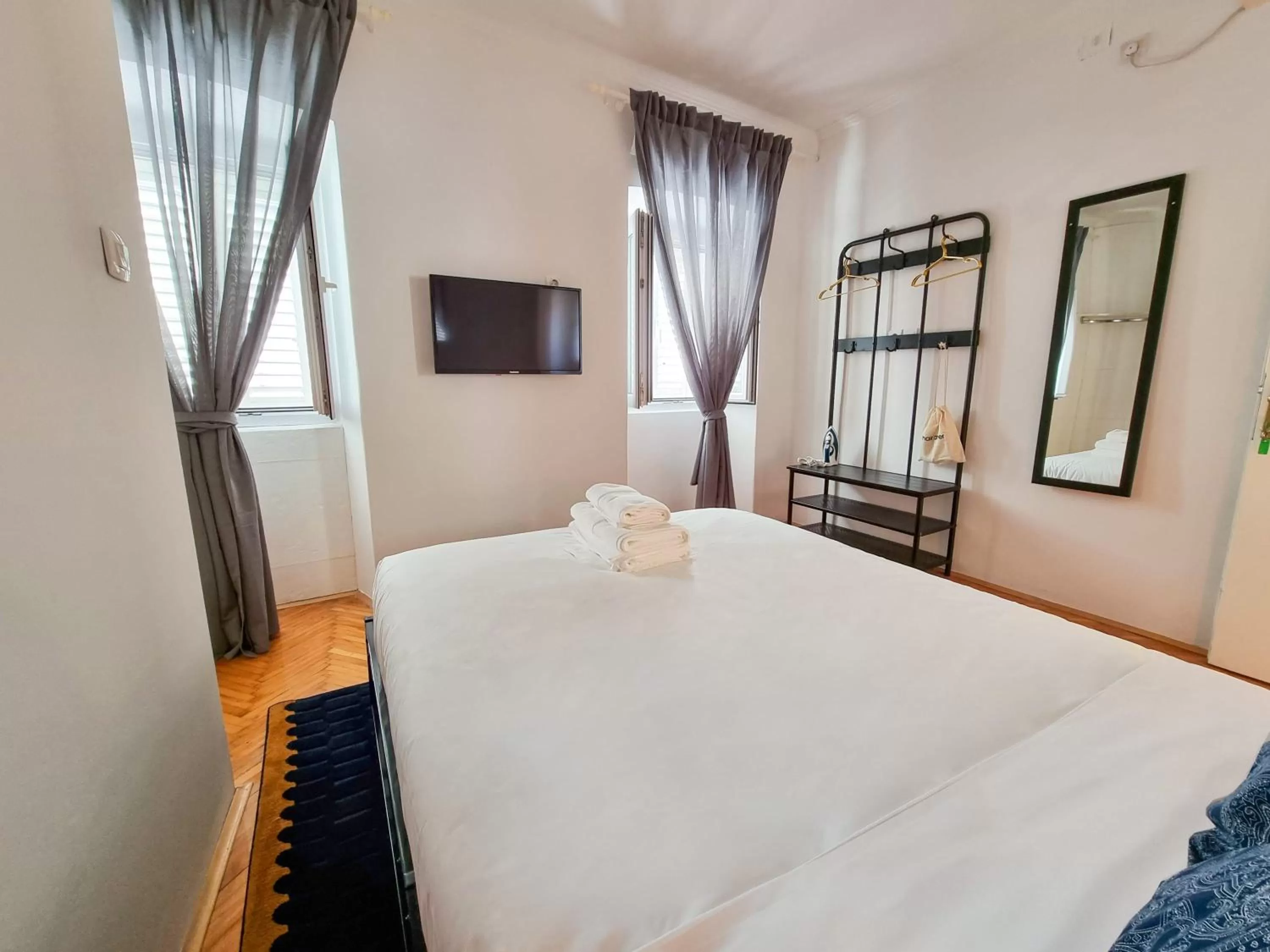 Bed in De Spot Guest House - Pile Old Town Gate