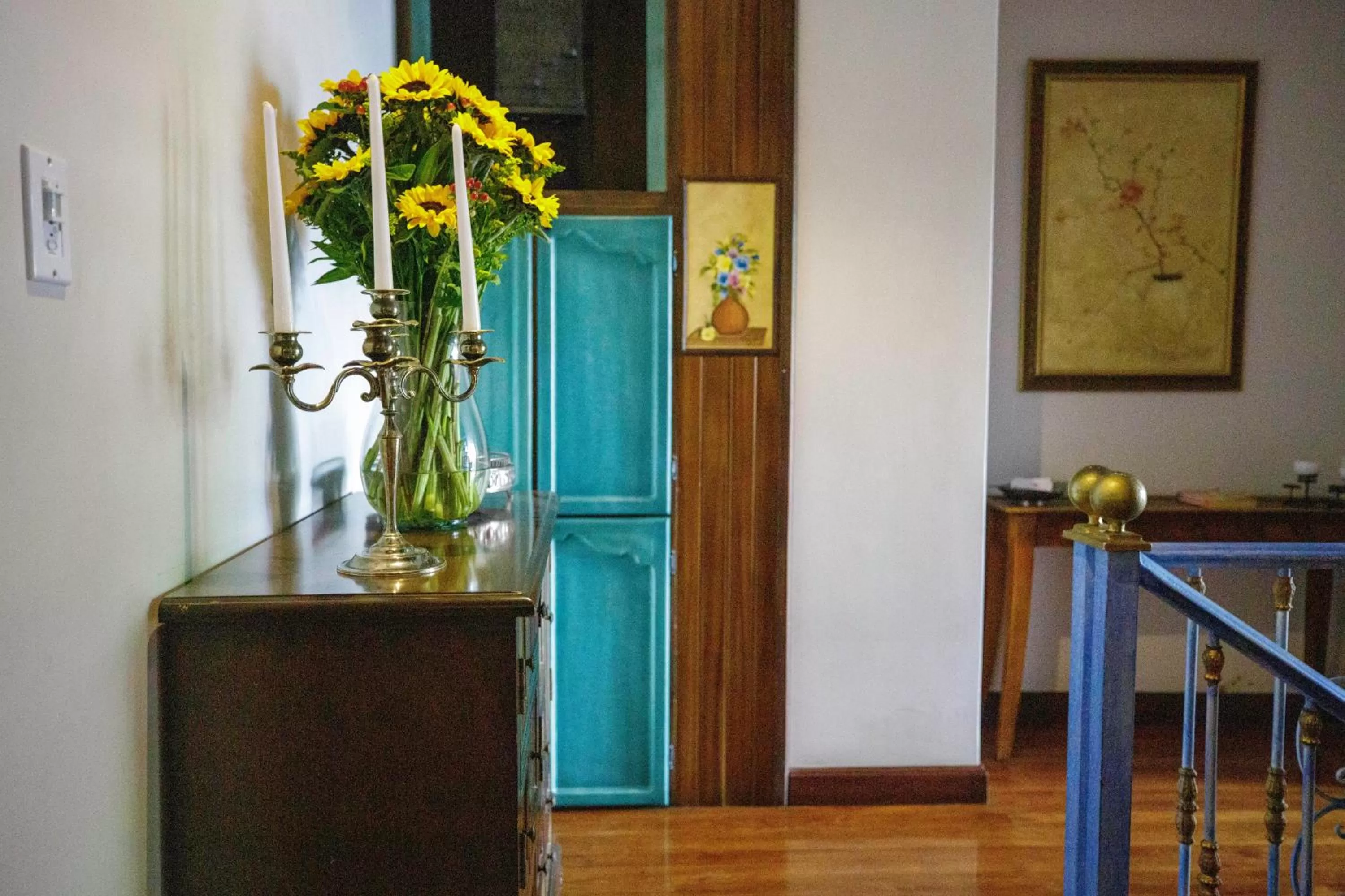 Decorative detail in Hotel Azul de la Plaza by Chat Noir