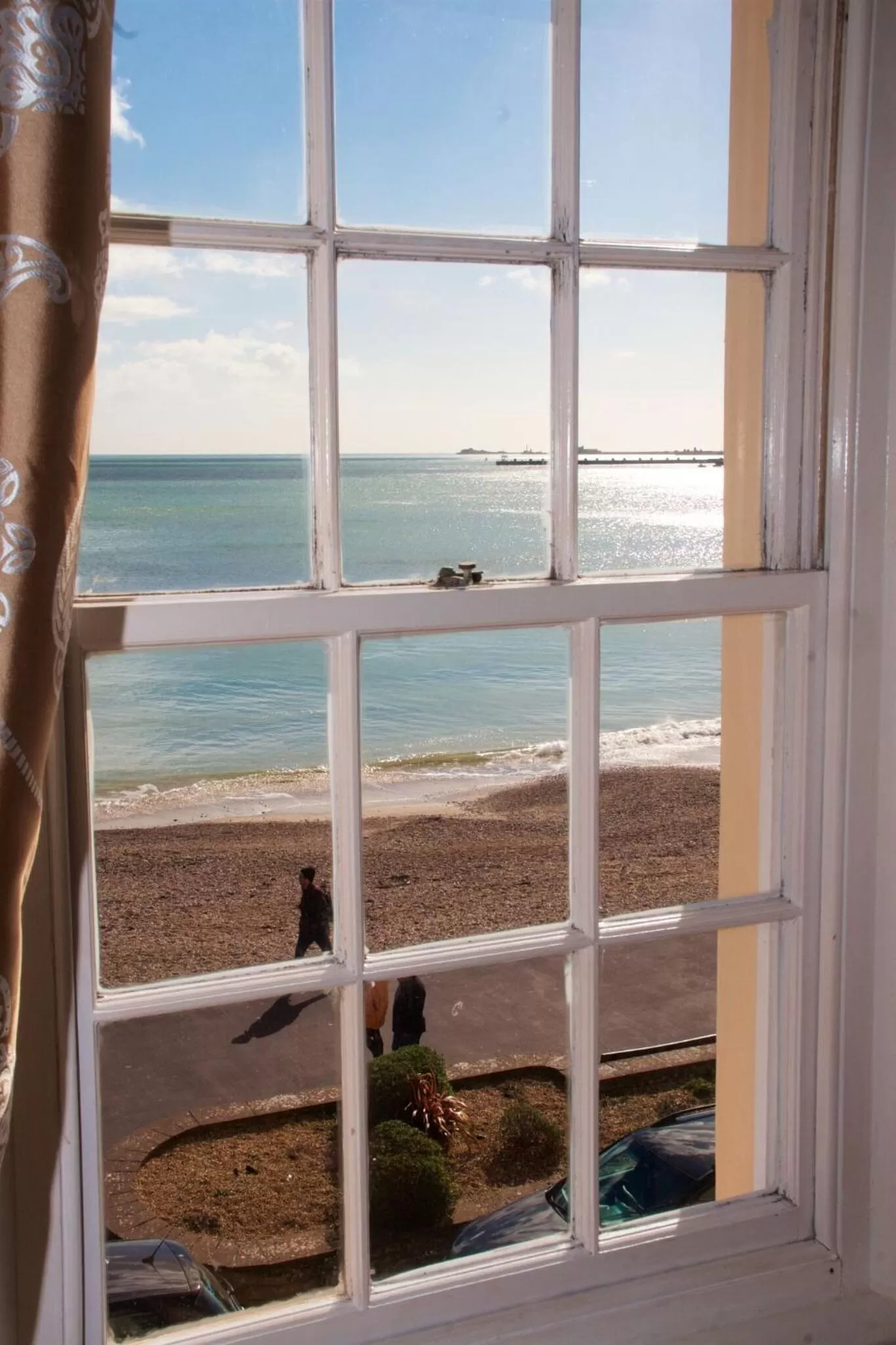 Sea view in Lyndale Guest House