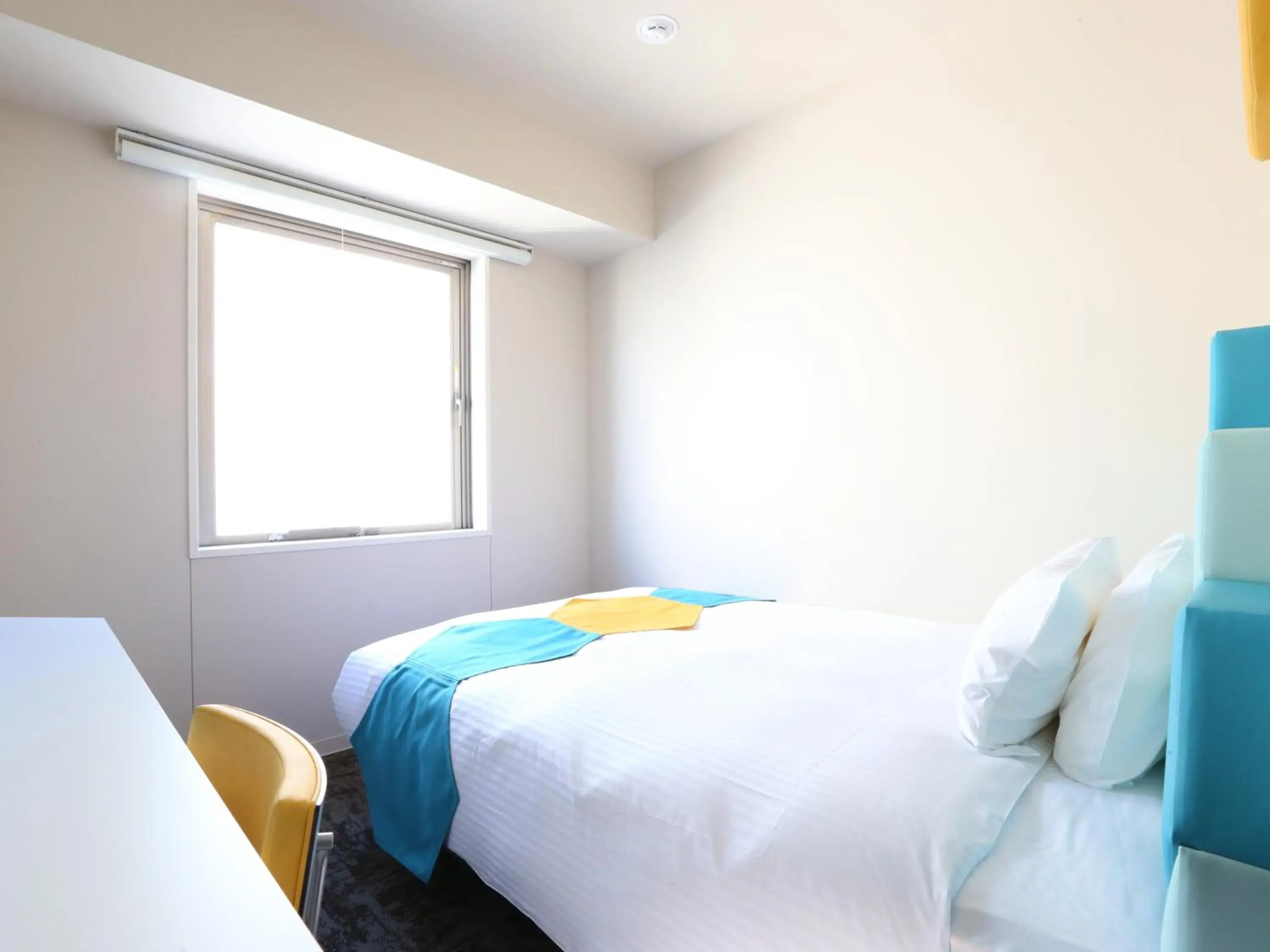 Double Room with Small Double Bed - single occupancy - Smoking in Hotel Wing International Select Higashi Osaka Double Room with Small Double Bed - single occupancy - Smoking in Hotel Wing International Select Higashi Osaka