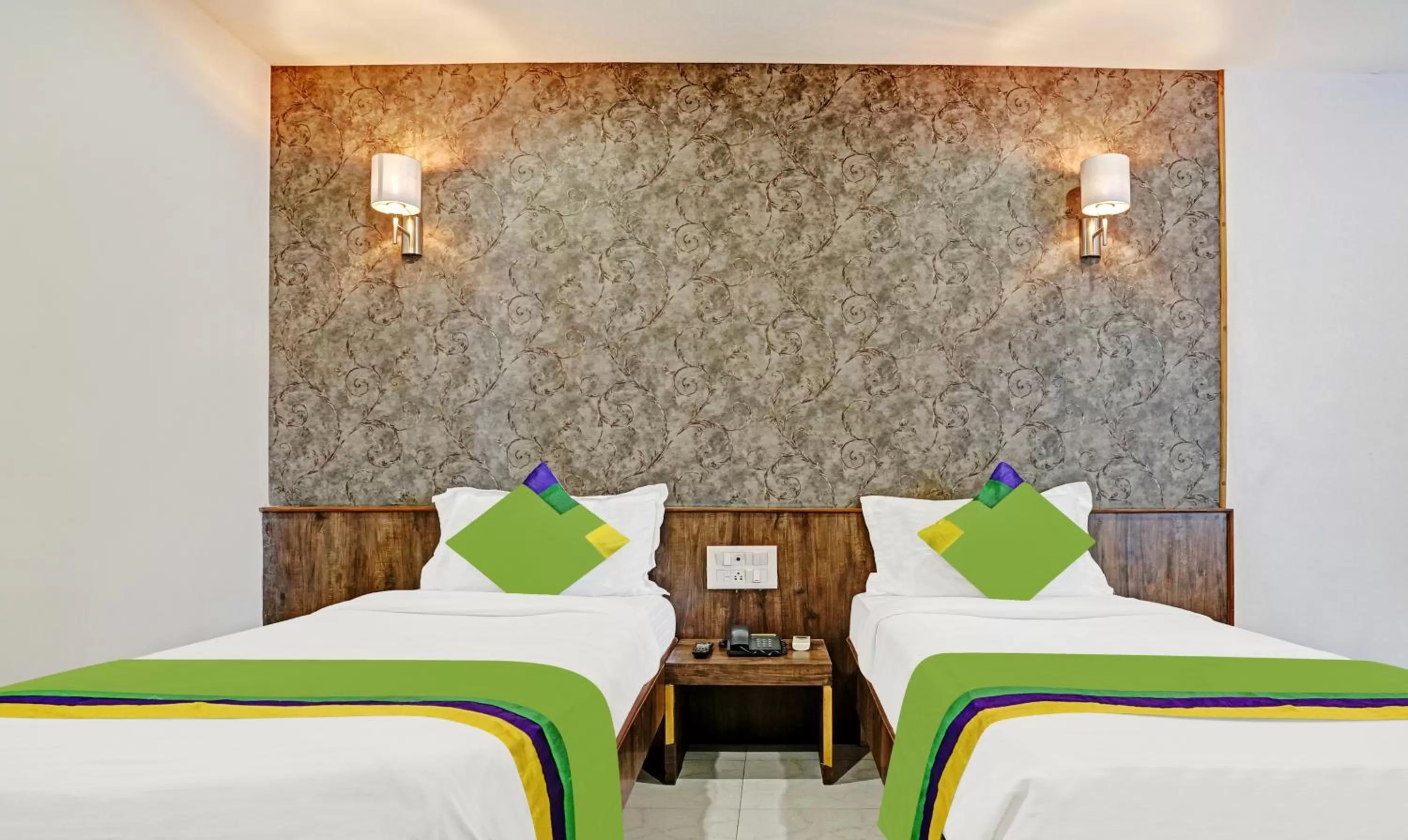 Bedroom, Bed in Treebo Varsha Palace