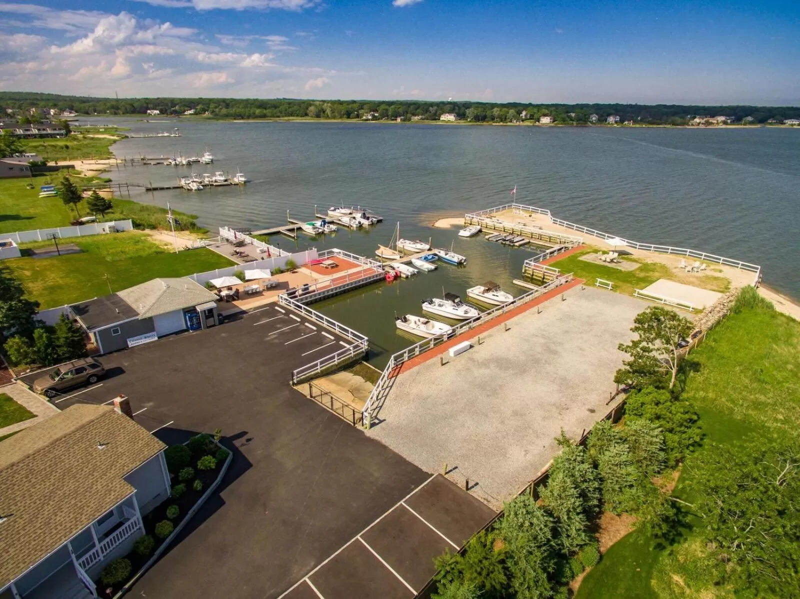 Colonial Shores Resort