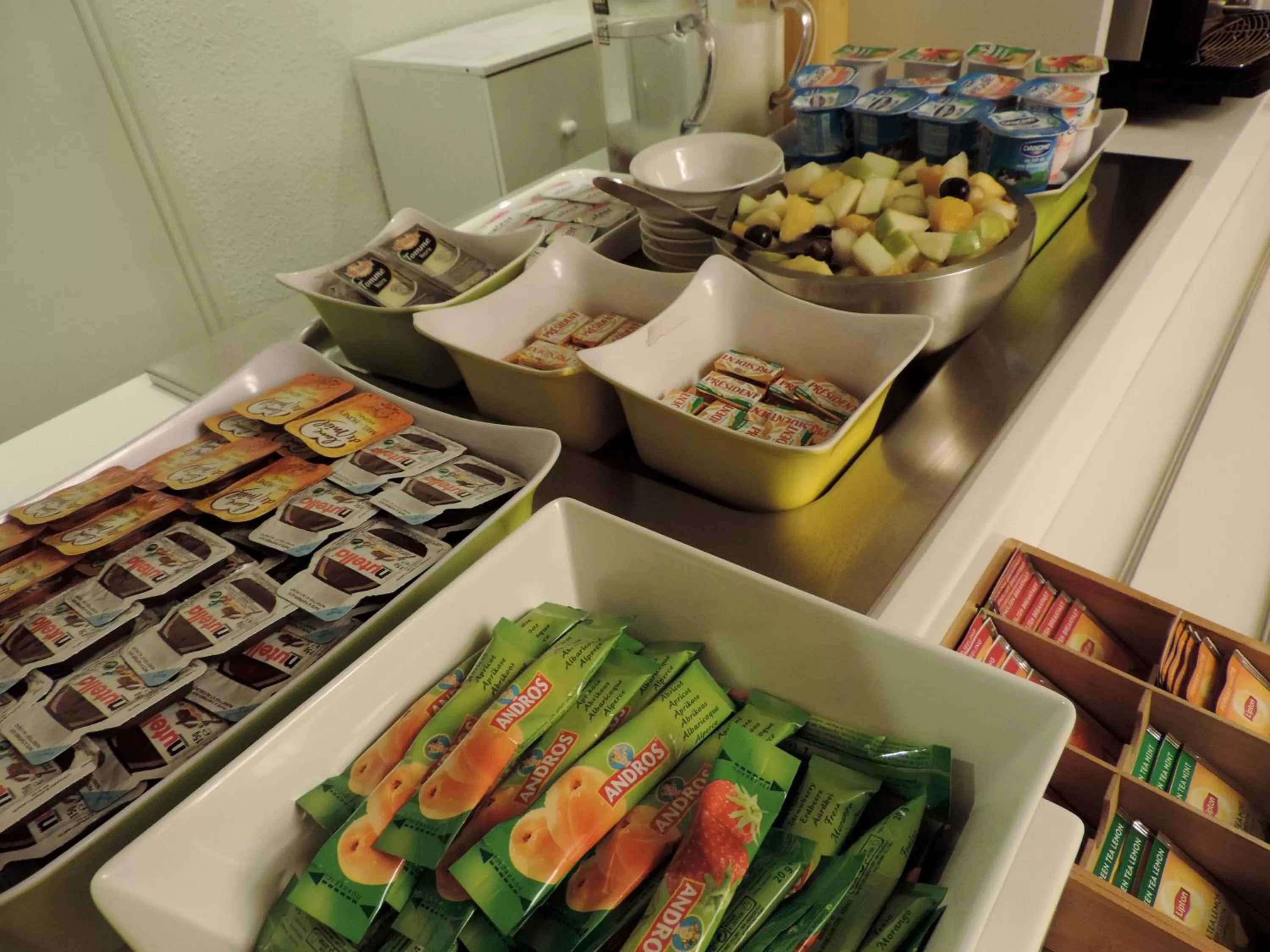 Area and facilities, Food in ibis budget Lille Wasquehal