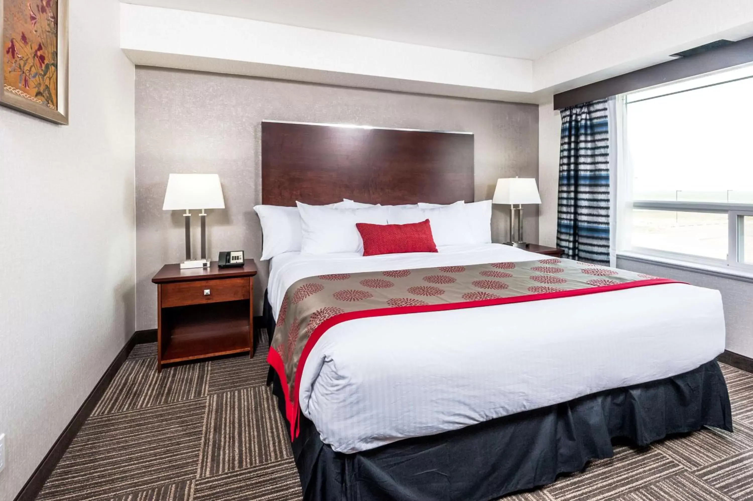 Two-Bedroom Suite with One King and One Queen Beds - Non-Smoking in Ramada by Wyndham Moose Jaw Two-Bedroom Suite with One King and One Queen Beds - Non-Smoking in Ramada by Wyndham Moose Jaw