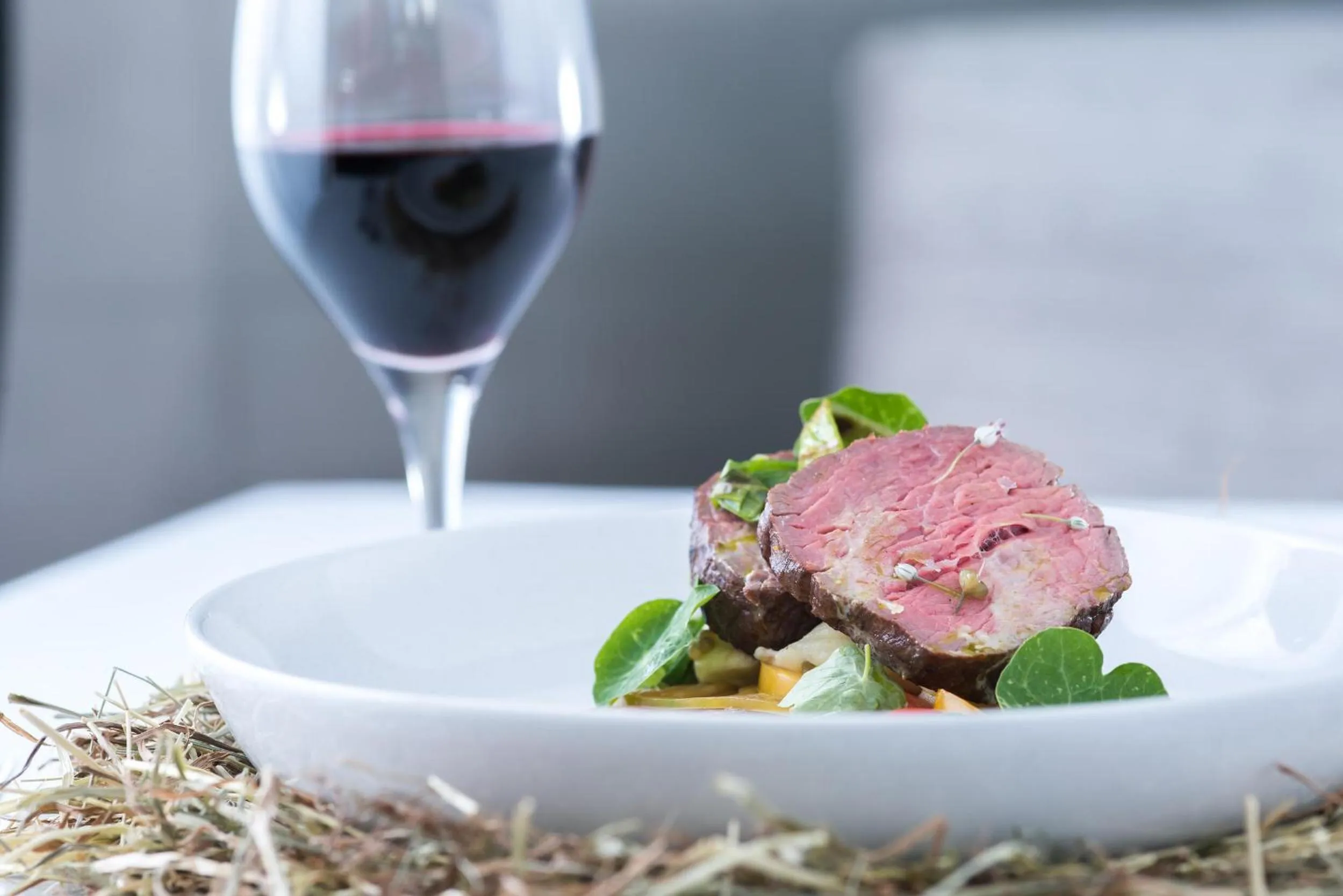 Food and drinks in Rowhill Grange Hotel & Utopia Spa