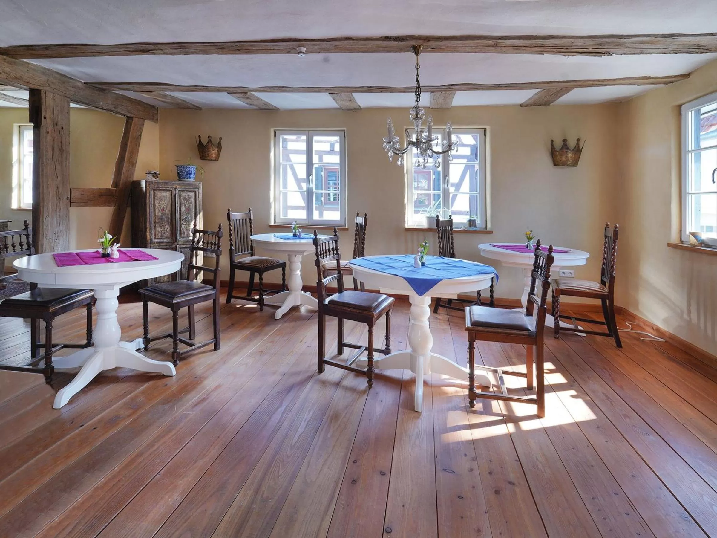 Communal lounge/ TV room, Restaurant/Places to Eat in Stevenson House Bed and Breakfast