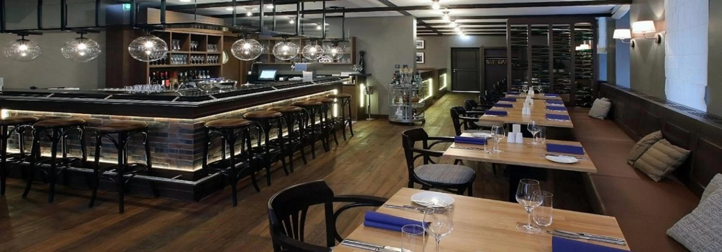 Restaurant/places to eat in Hotel Am Fischmarkt