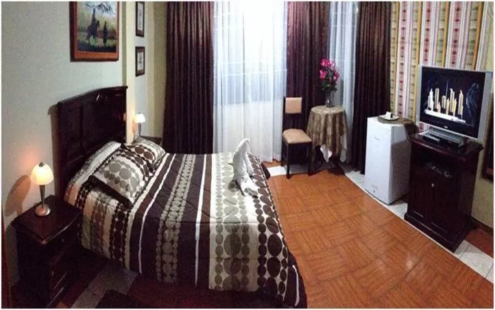 Bed in Hostal Jora Continental