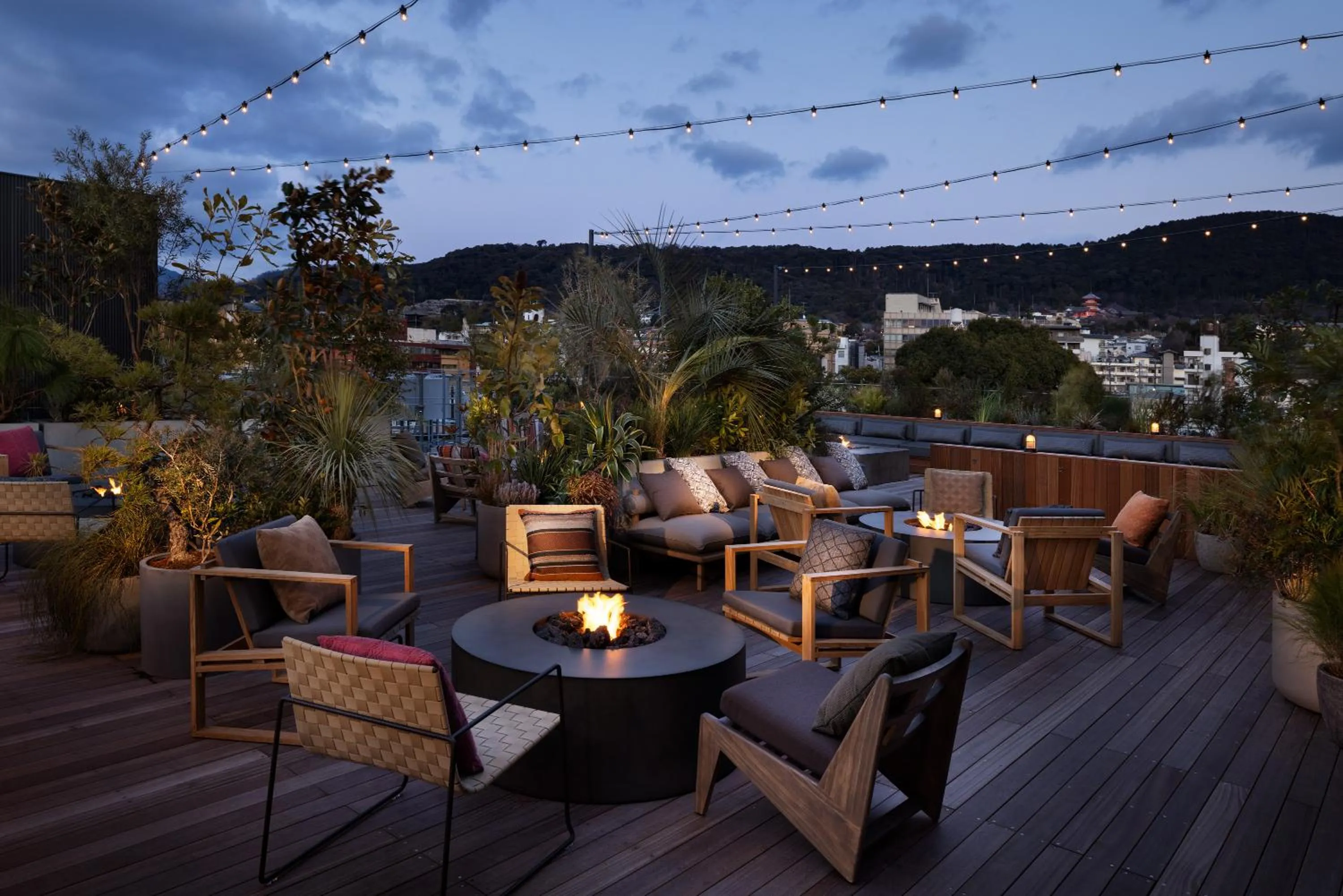 Lounge or bar in NOHGA HOTEL KIYOMIZU KYOTO