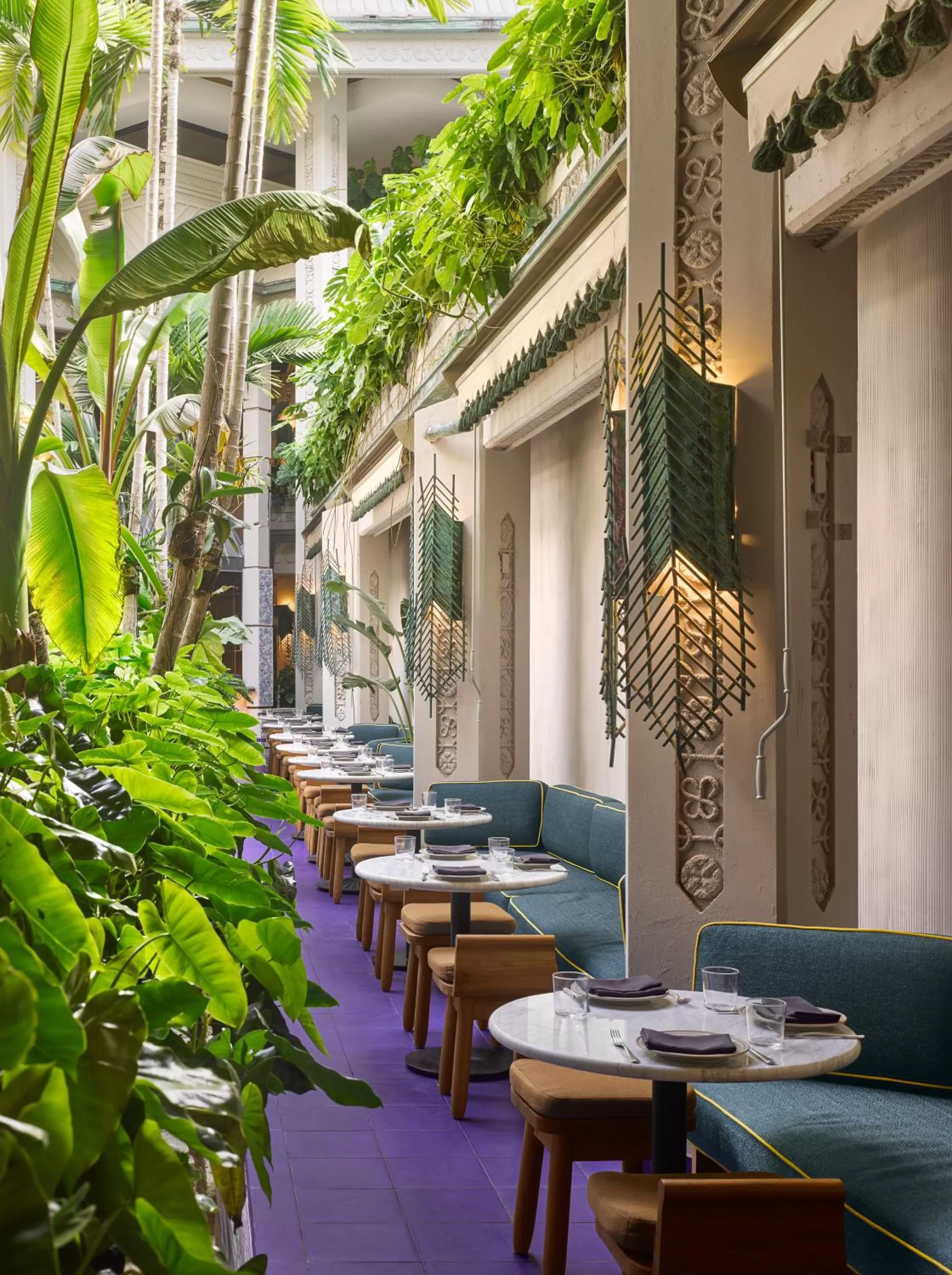 Restaurant/places to eat in Mayfair House Hotel & Garden