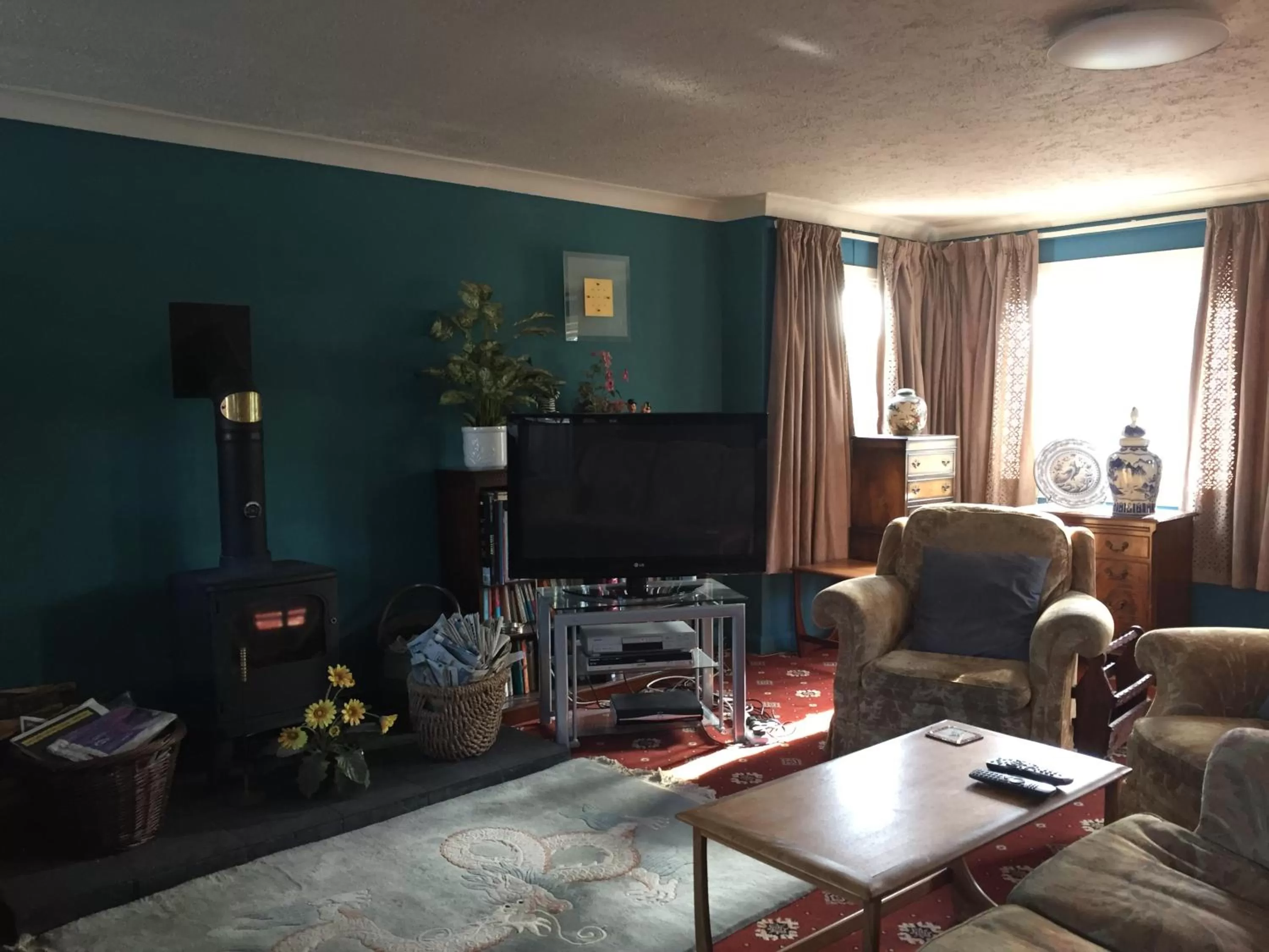 Seating Area in Hotel 5 Ravenhurst Drive M6 J7