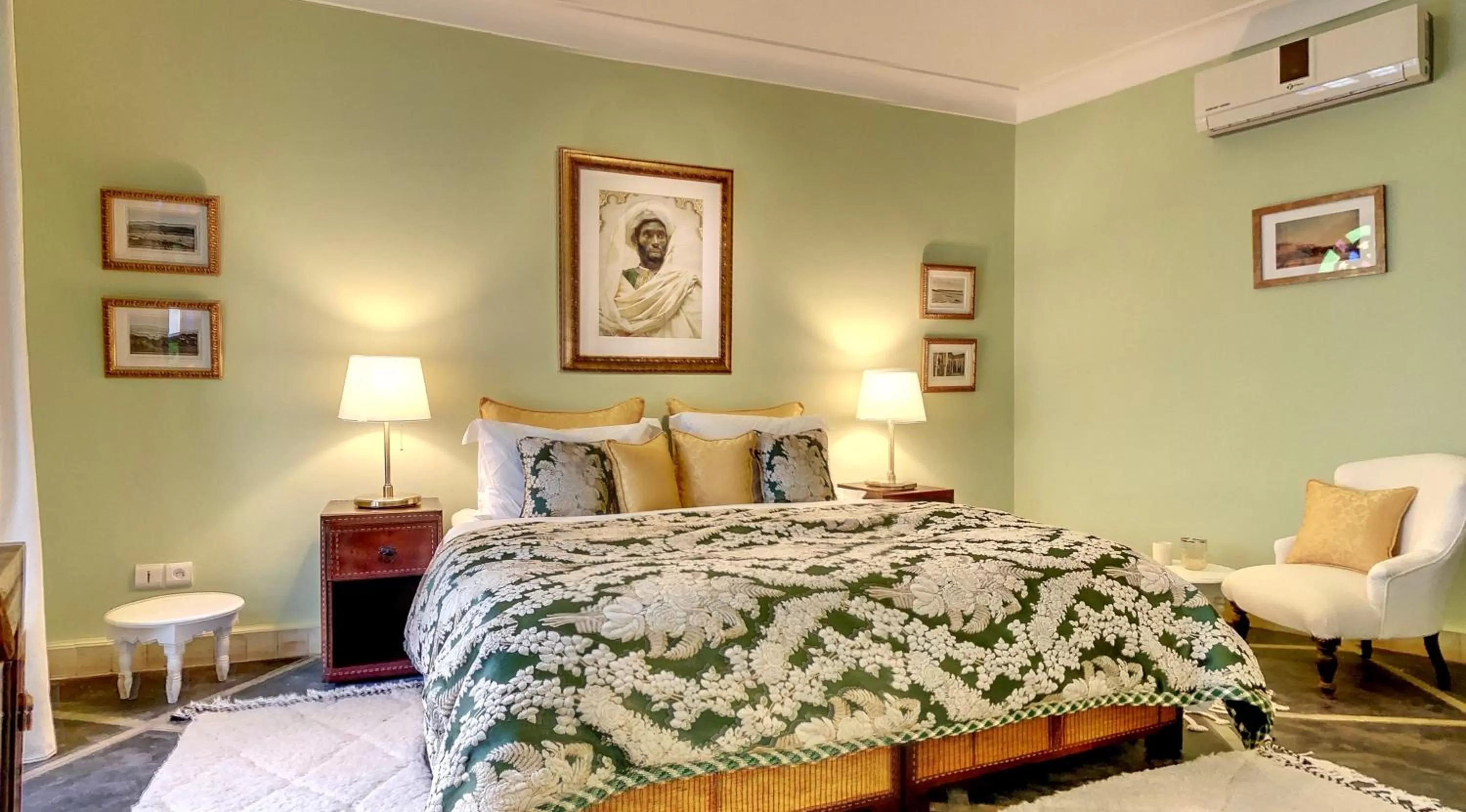 Bed in Riad Dar Chacha