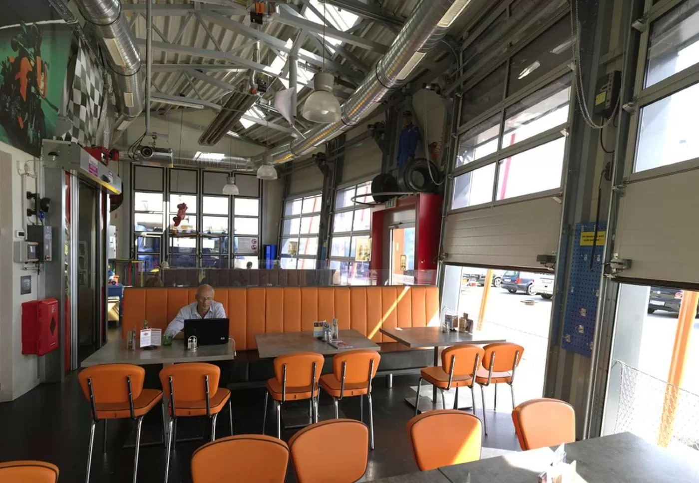 Restaurant/Places to Eat in FairSleep Avia Motel Gmünd