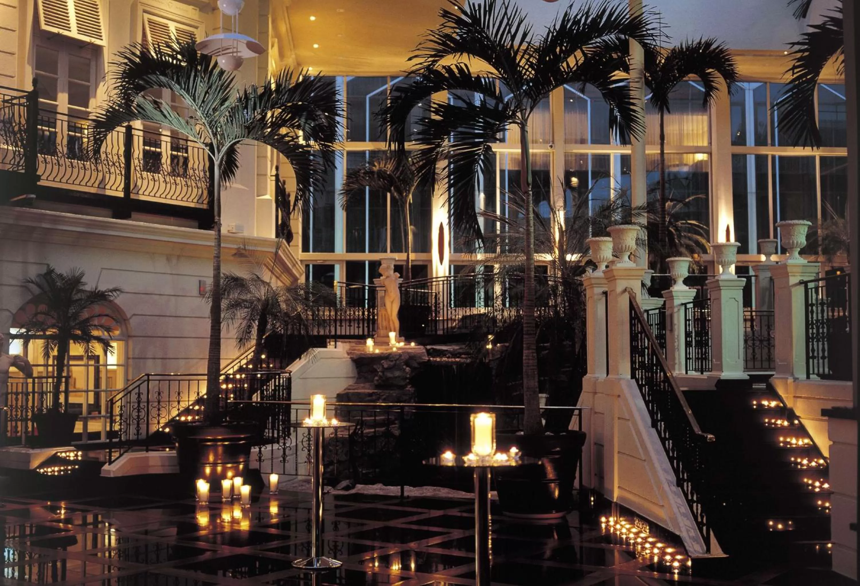 On site in Radisson Blu Hotel, London Heathrow