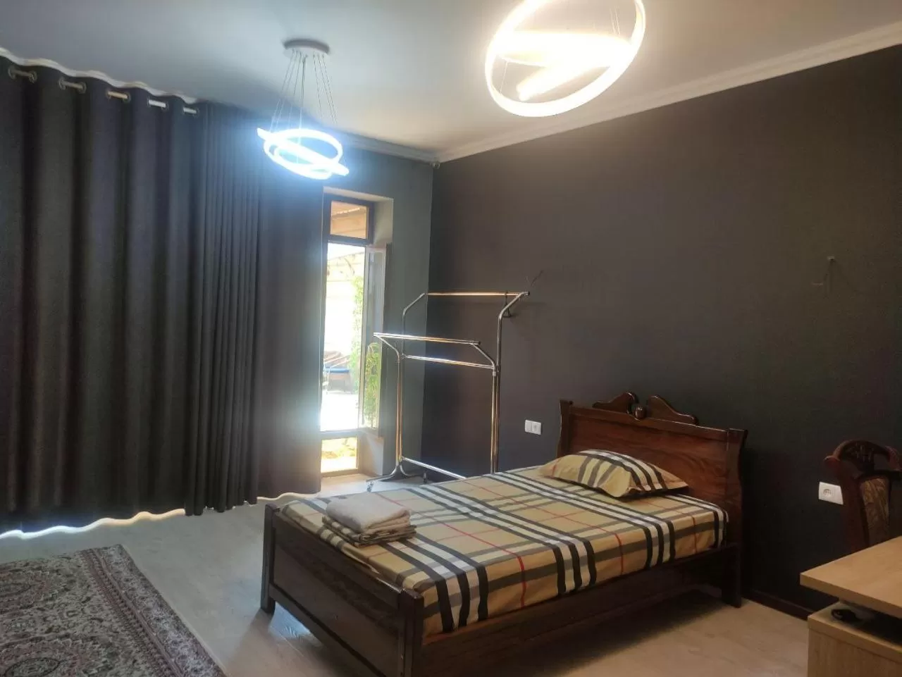 Bed in Real Tashkent