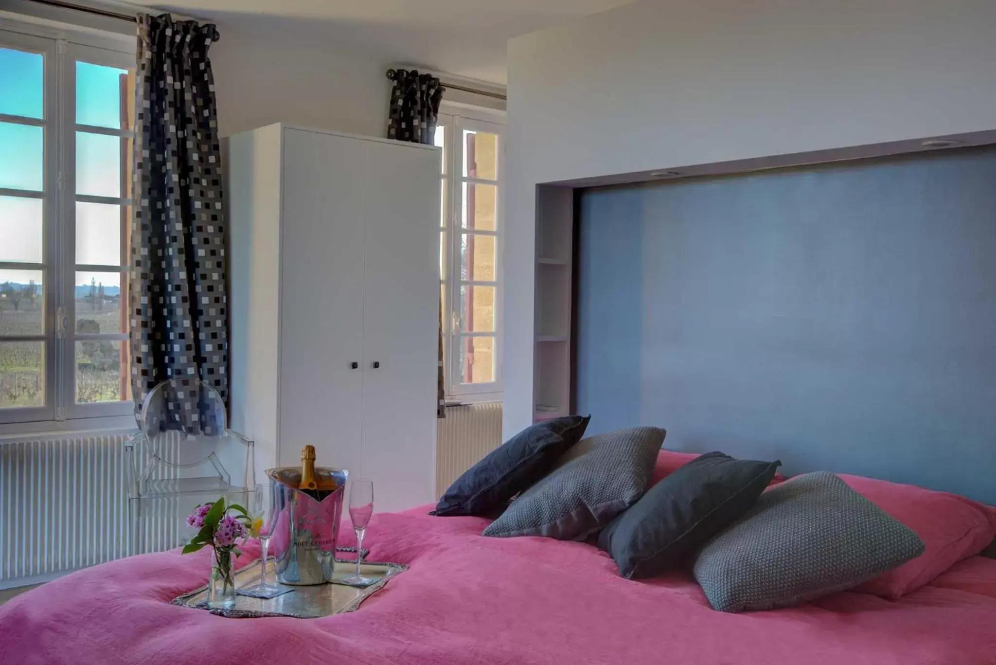 Suite with Hot Tub in Chateau du Palanquey & SPA Suite with Hot Tub in Chateau du Palanquey & SPA