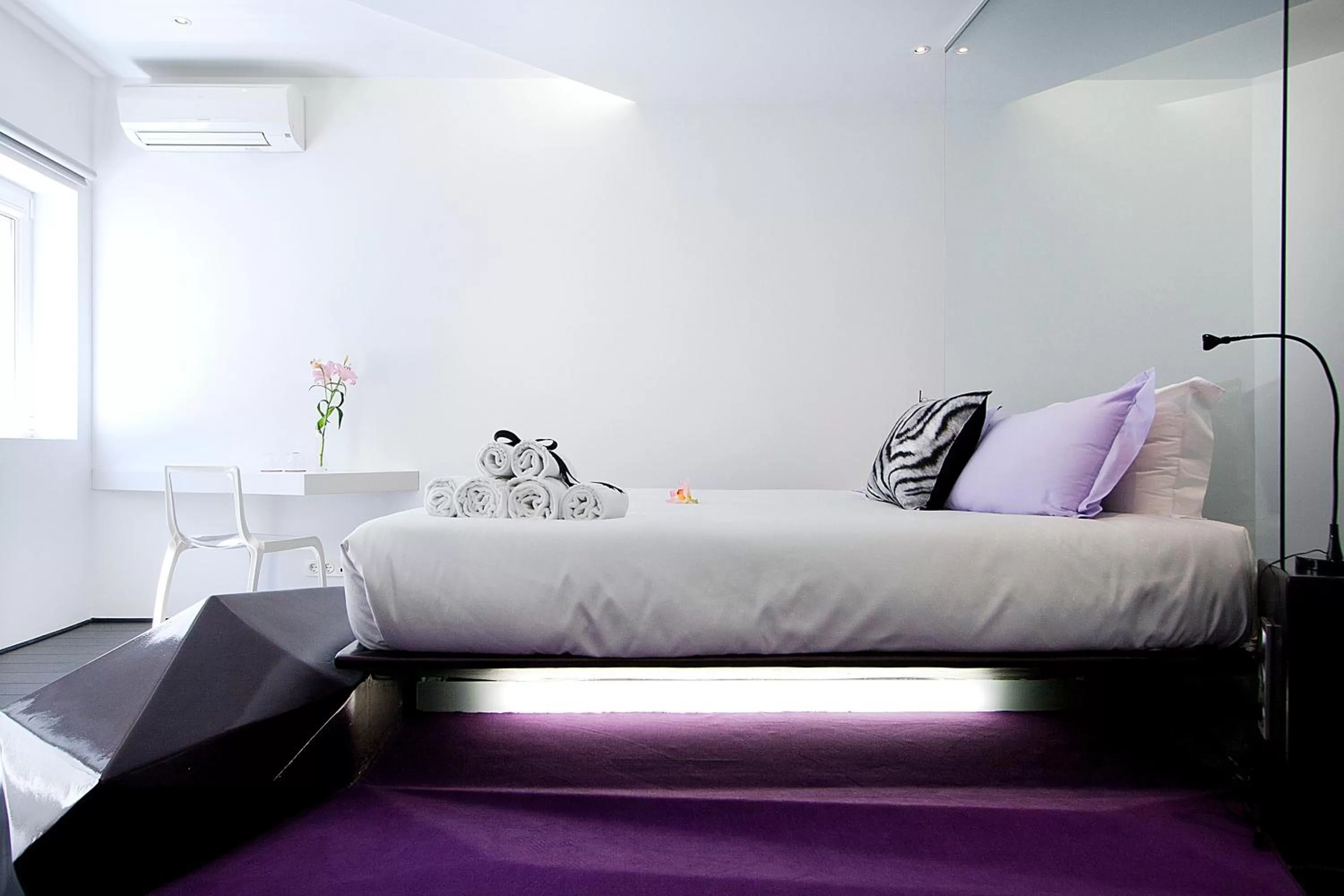 Bedroom, Bed in Absoluto Design Hotel