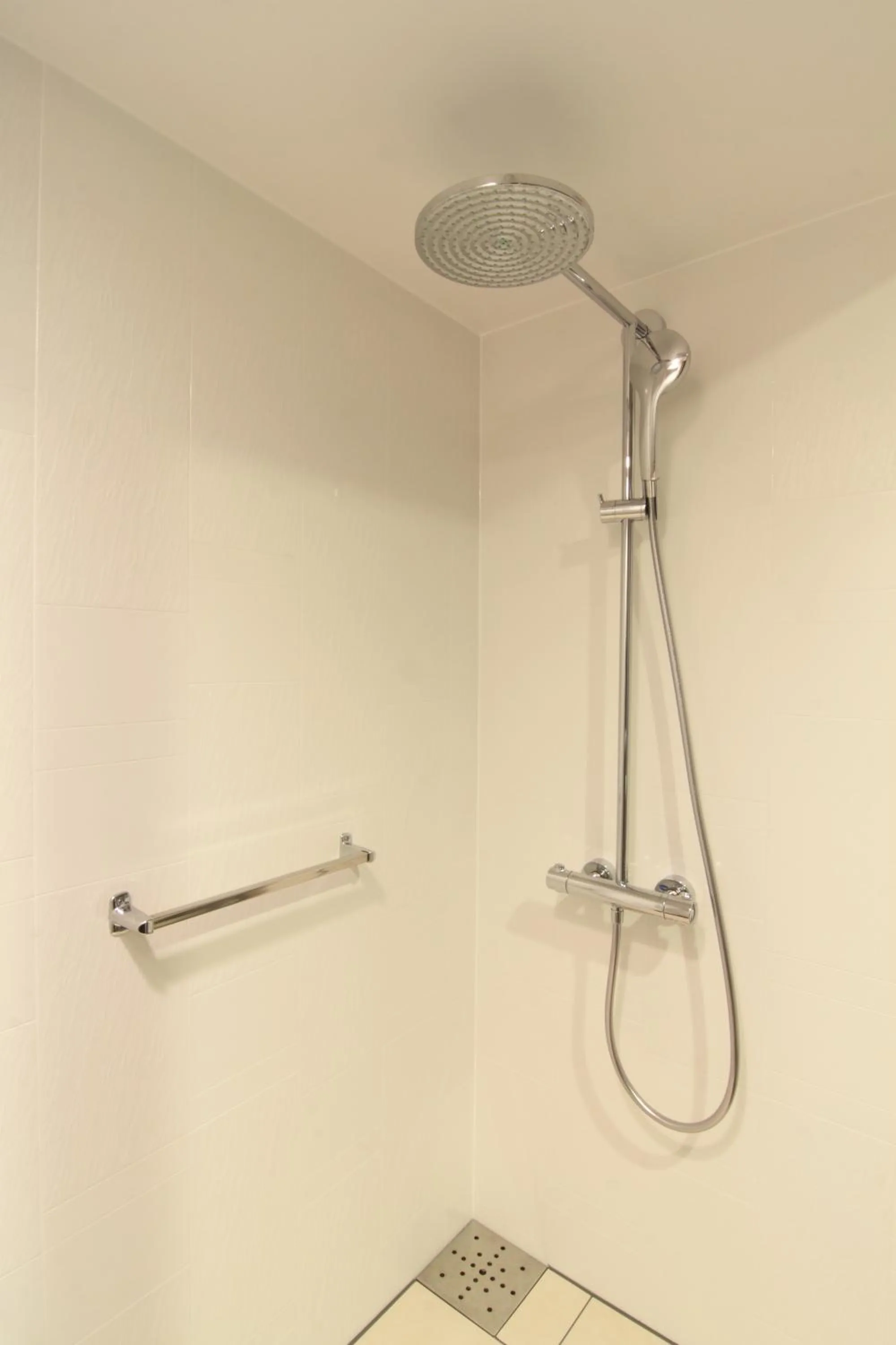 Shower in Hotel Epinard Nasu