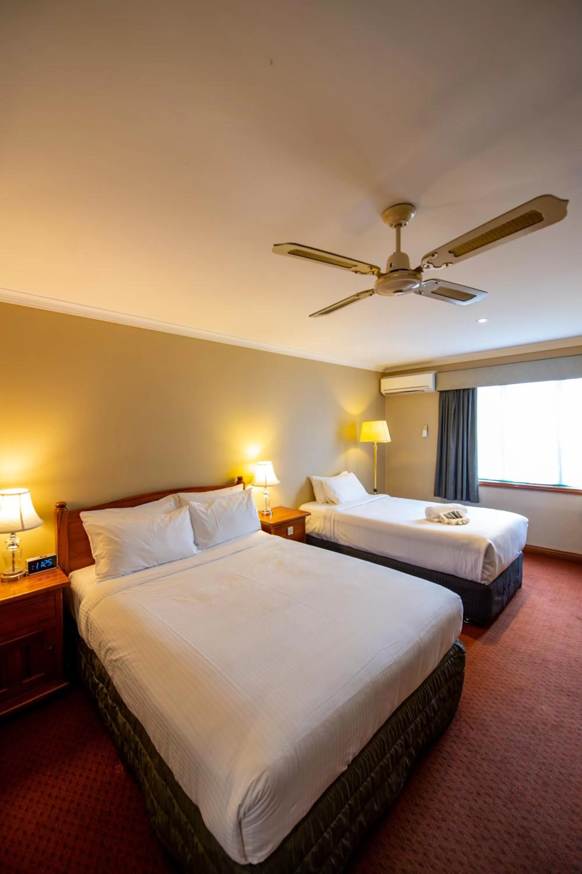 Bedroom, Bed in Gateway on Monash