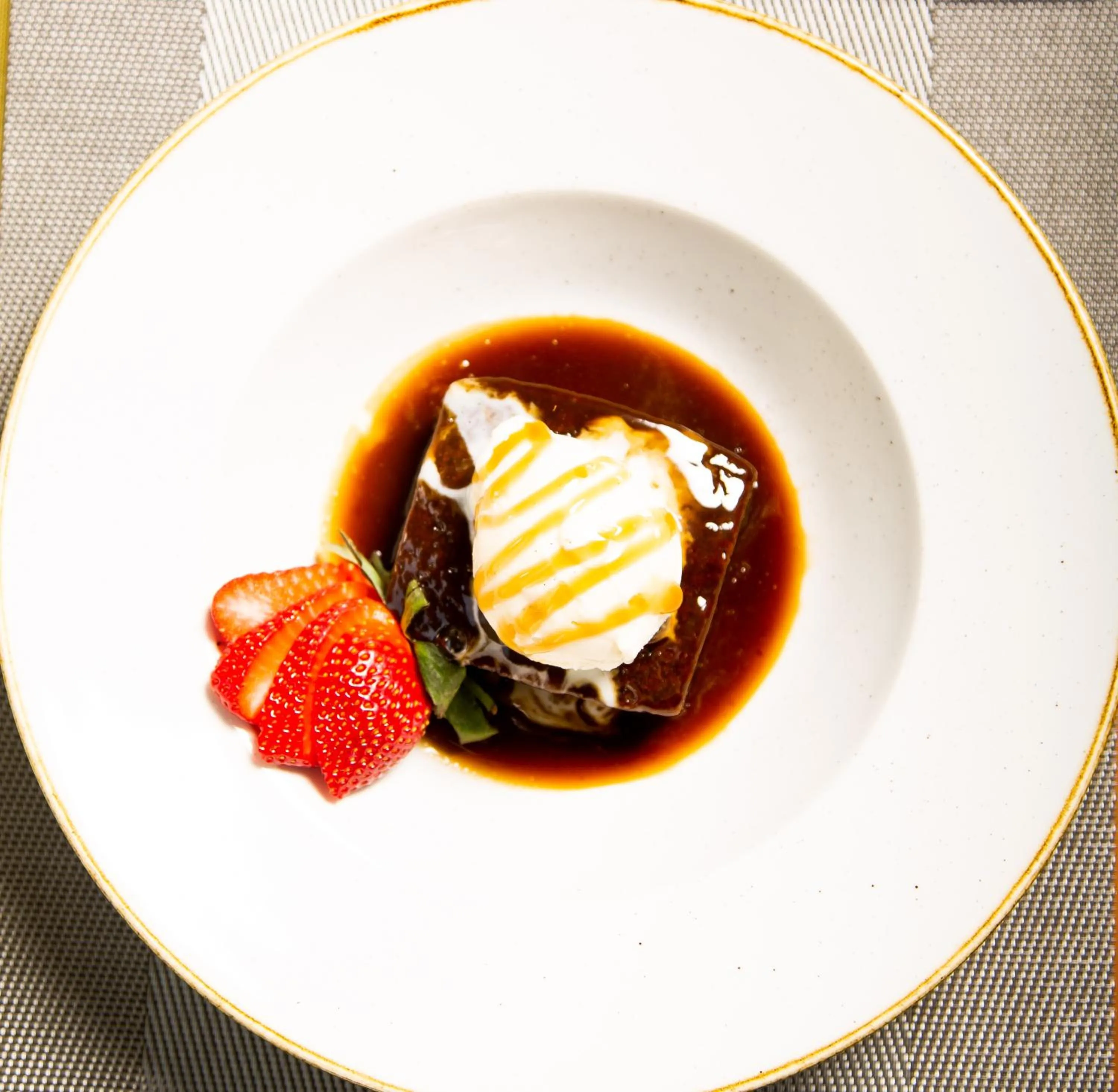 Food in Blakemore Hyde Park