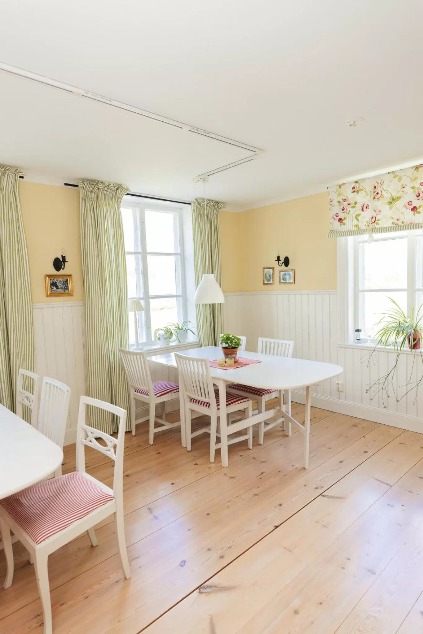 Living room, Dining Area in Bäcks Bed & Breakfast