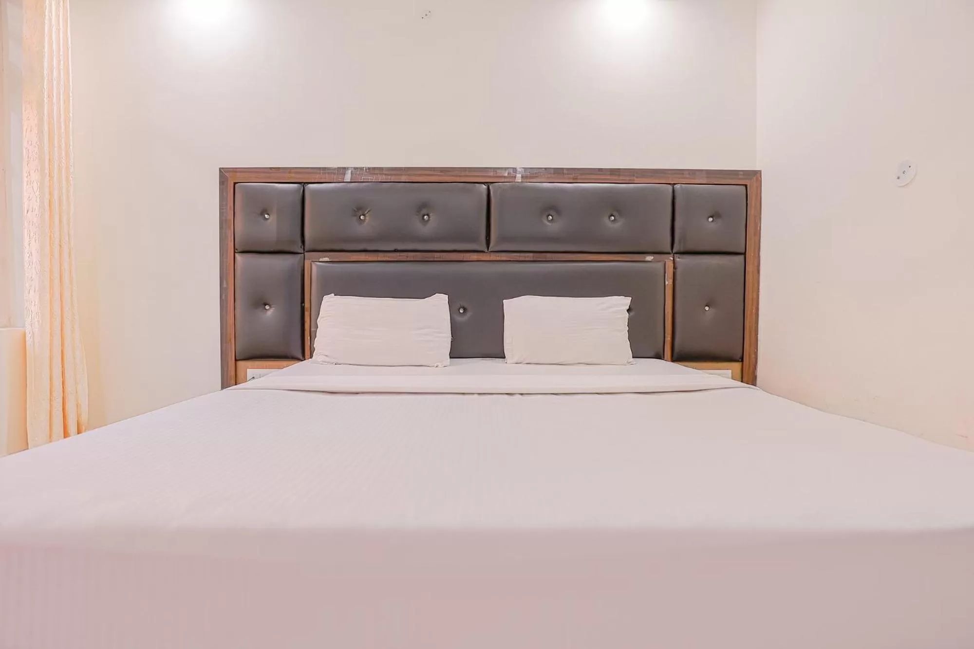 Bedroom, Bed in FabHotel Green Origins